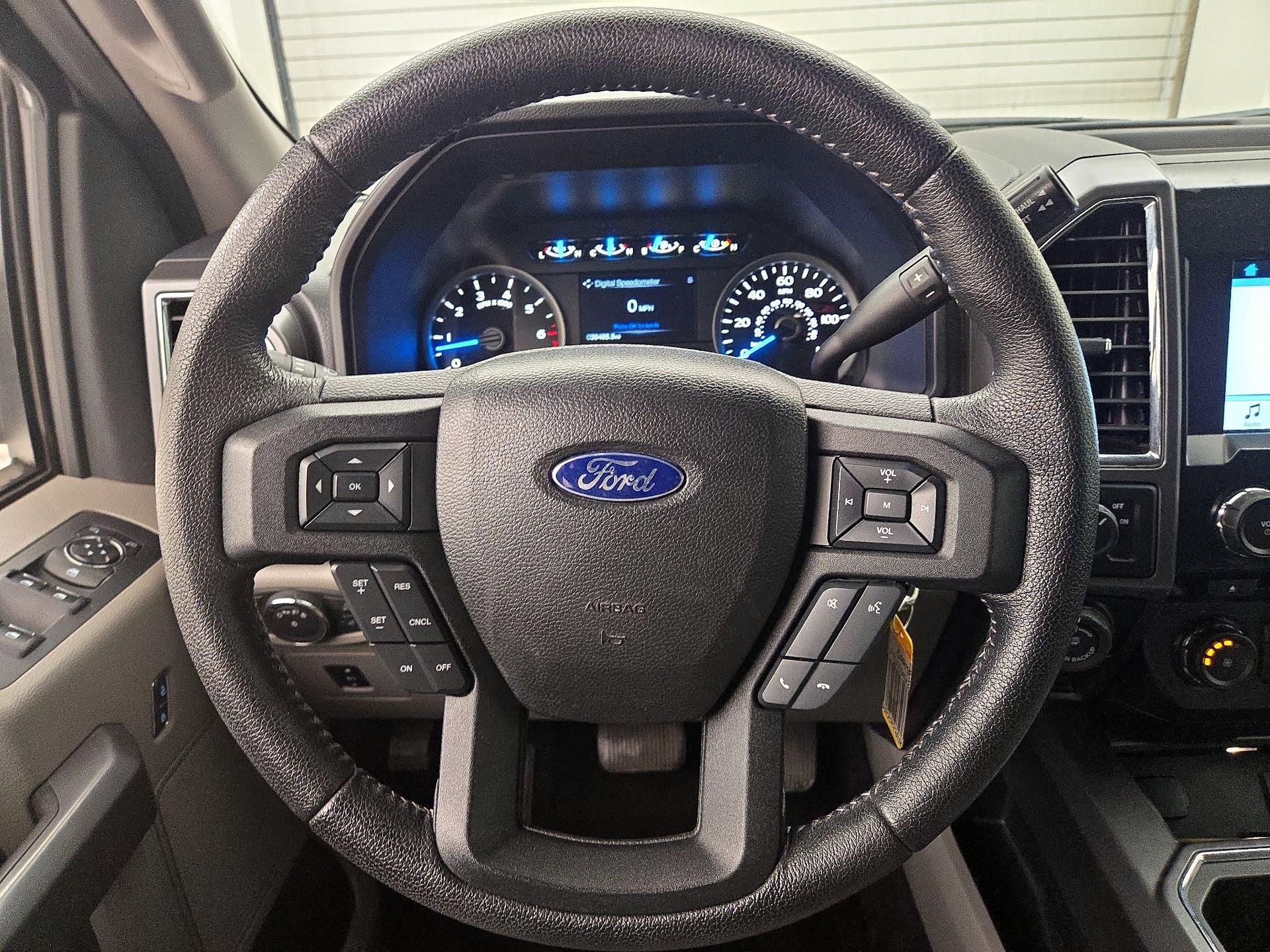 Thumbnail: 2016 Ford F-150 - 10
