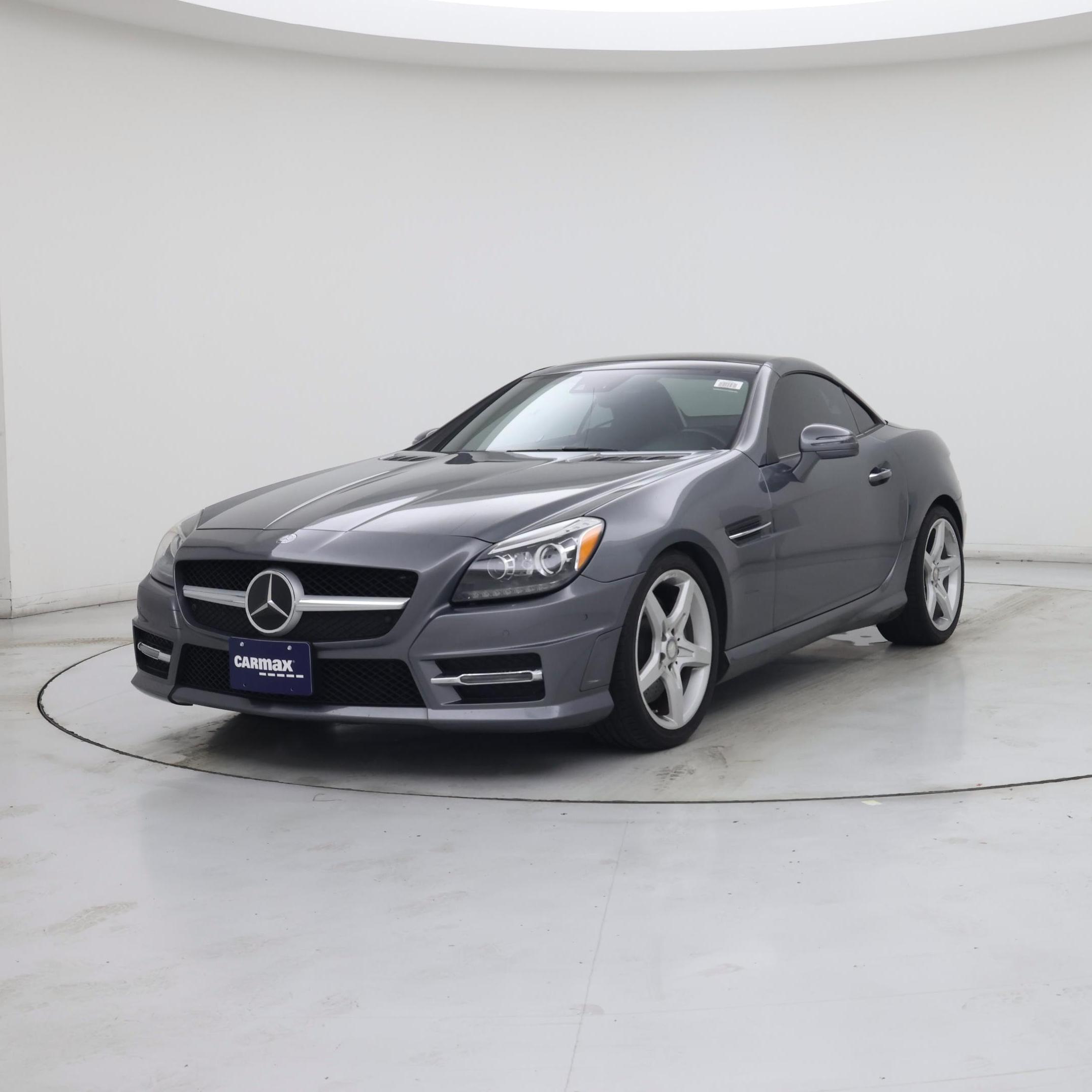 Thumbnail: 2016 Mercedes-Benz SLK - 4