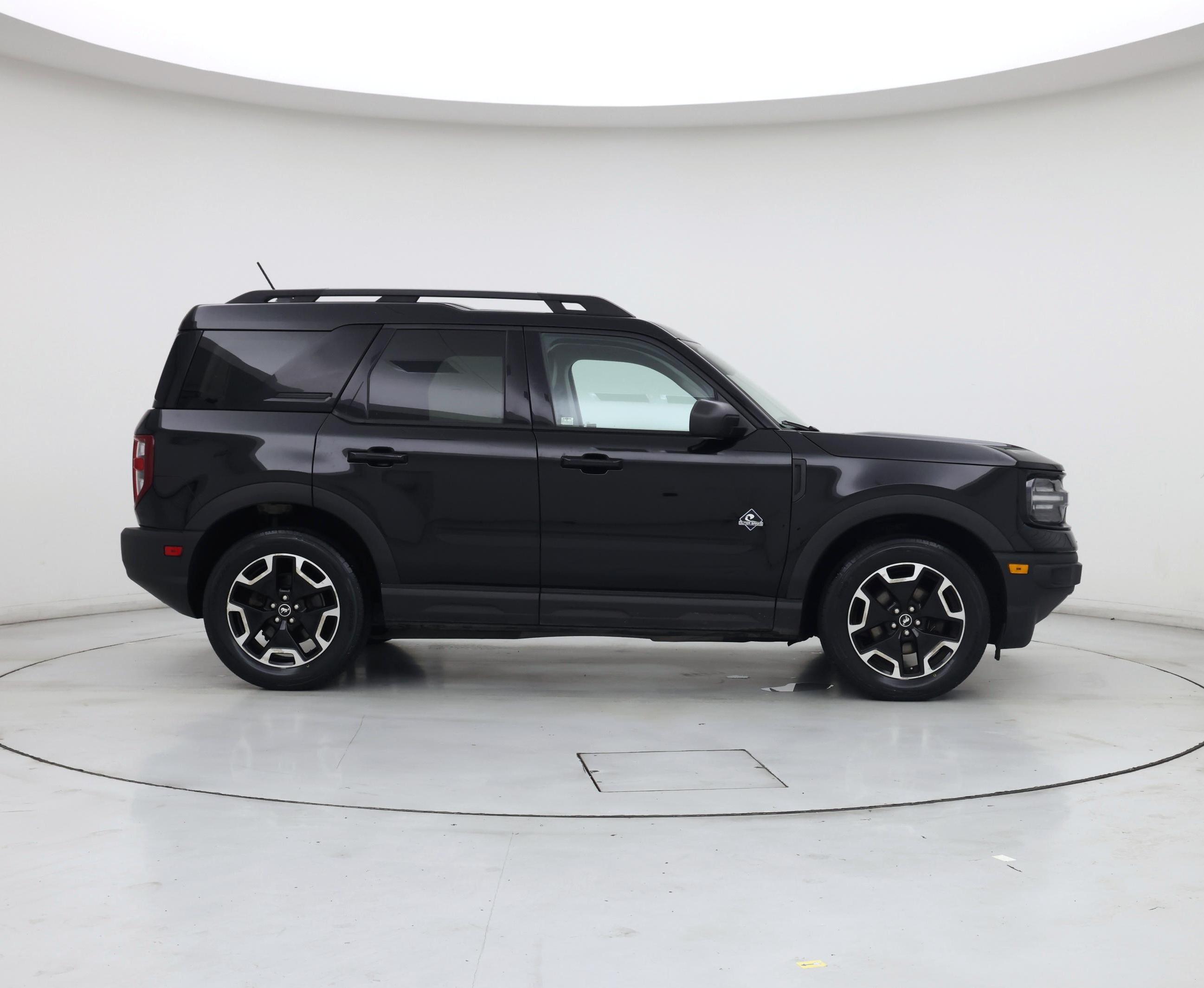 Thumbnail: 2022 Ford Bronco Sport - 7