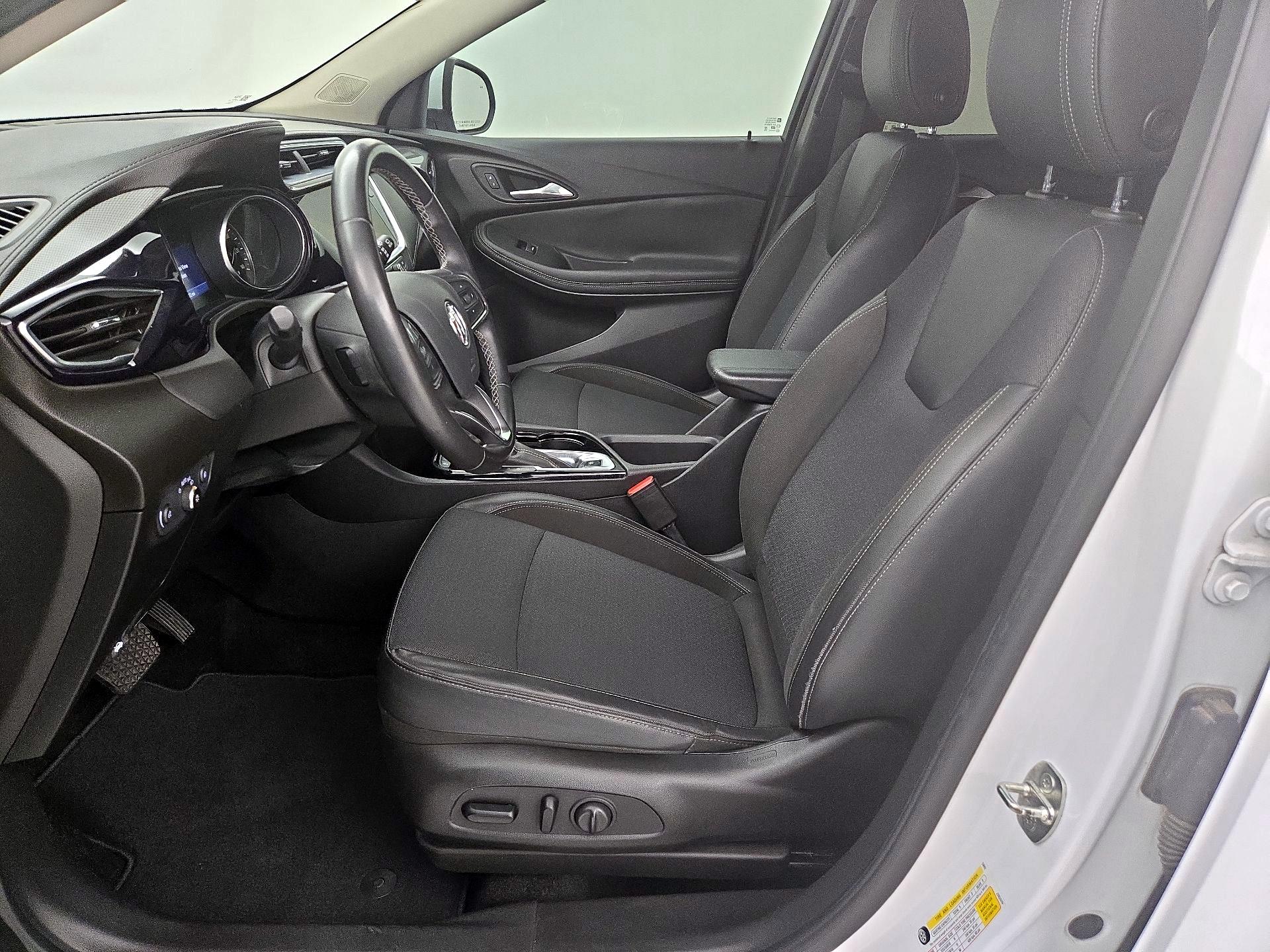 Thumbnail: 2020 Buick Encore GX - 11