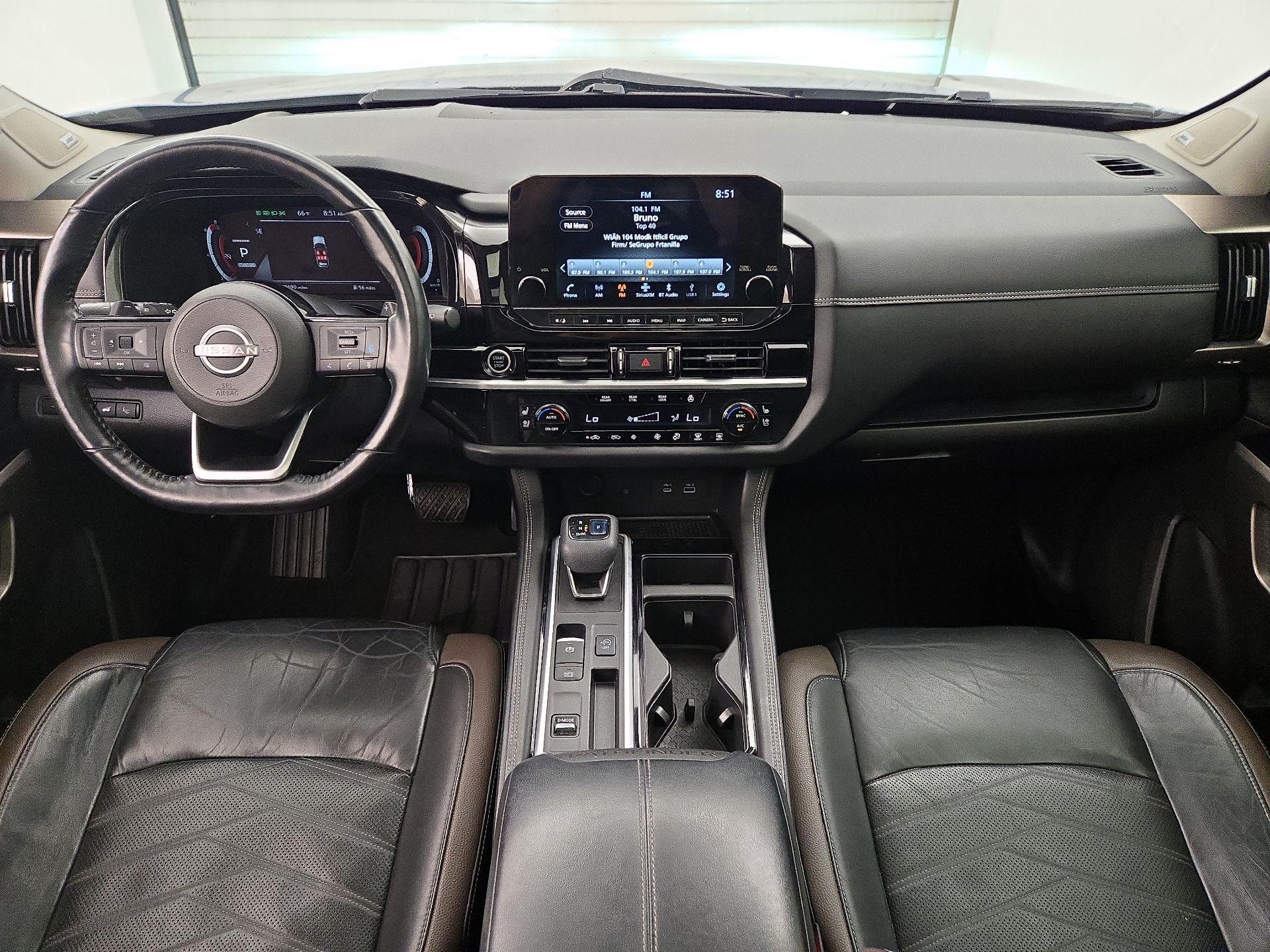Thumbnail: 2022 Nissan Pathfinder - 9