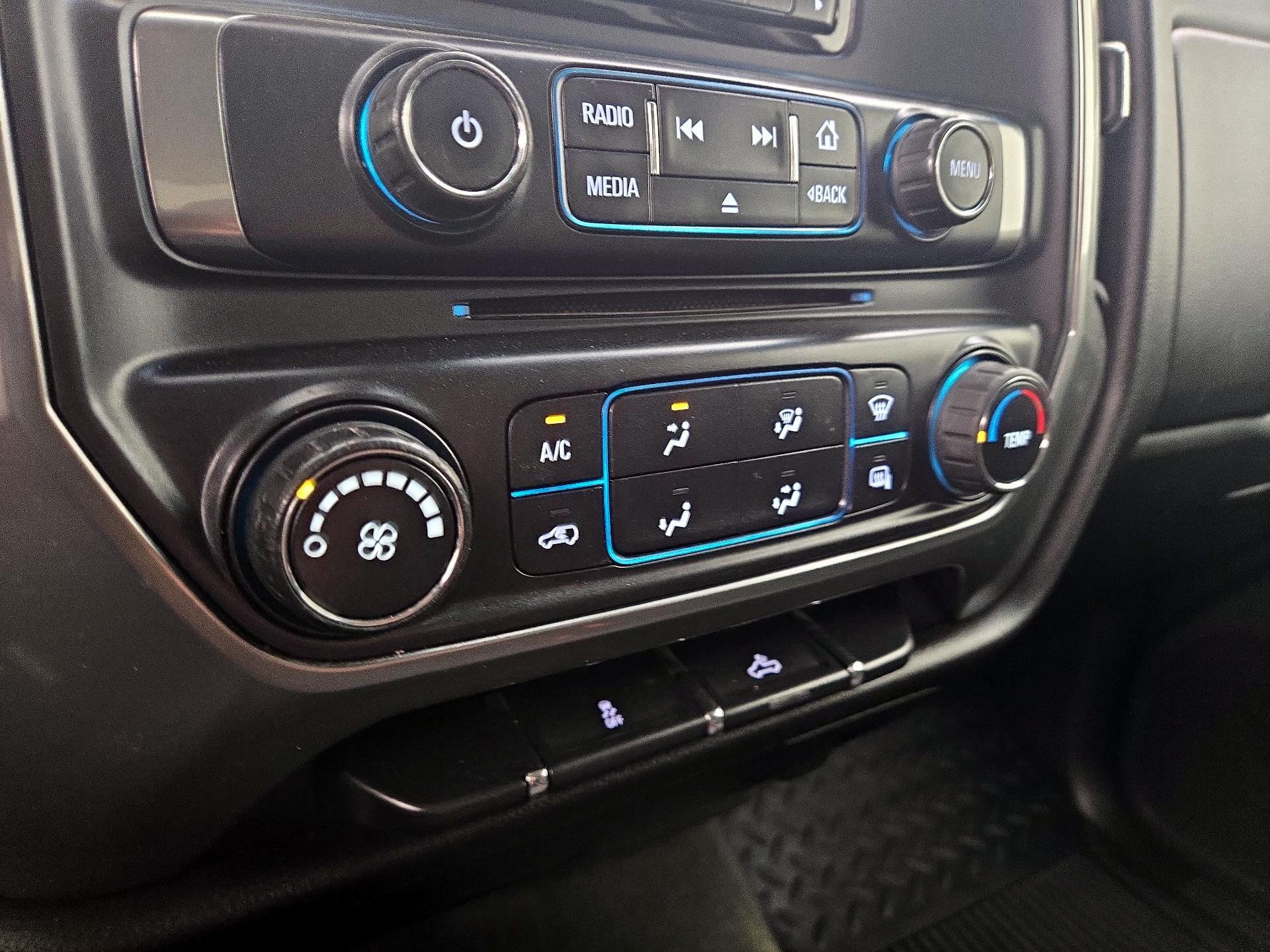 Thumbnail: 2014 Chevrolet Silverado 1500 - 15