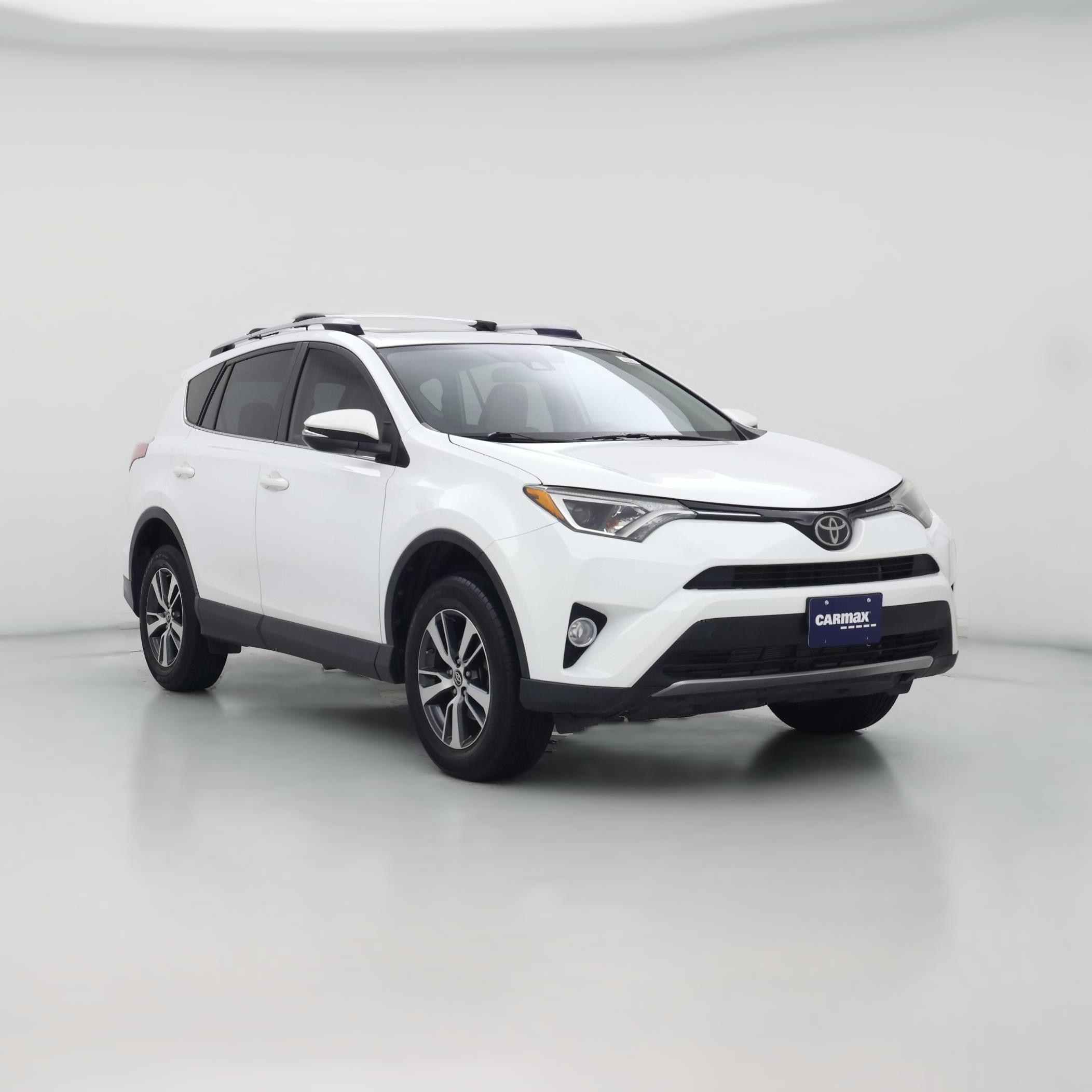 Thumbnail: 2018 Toyota RAV4 - 1
