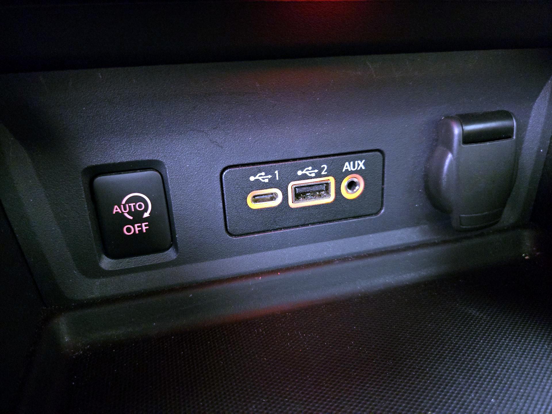 Thumbnail: 2025 Nissan Sentra - 18