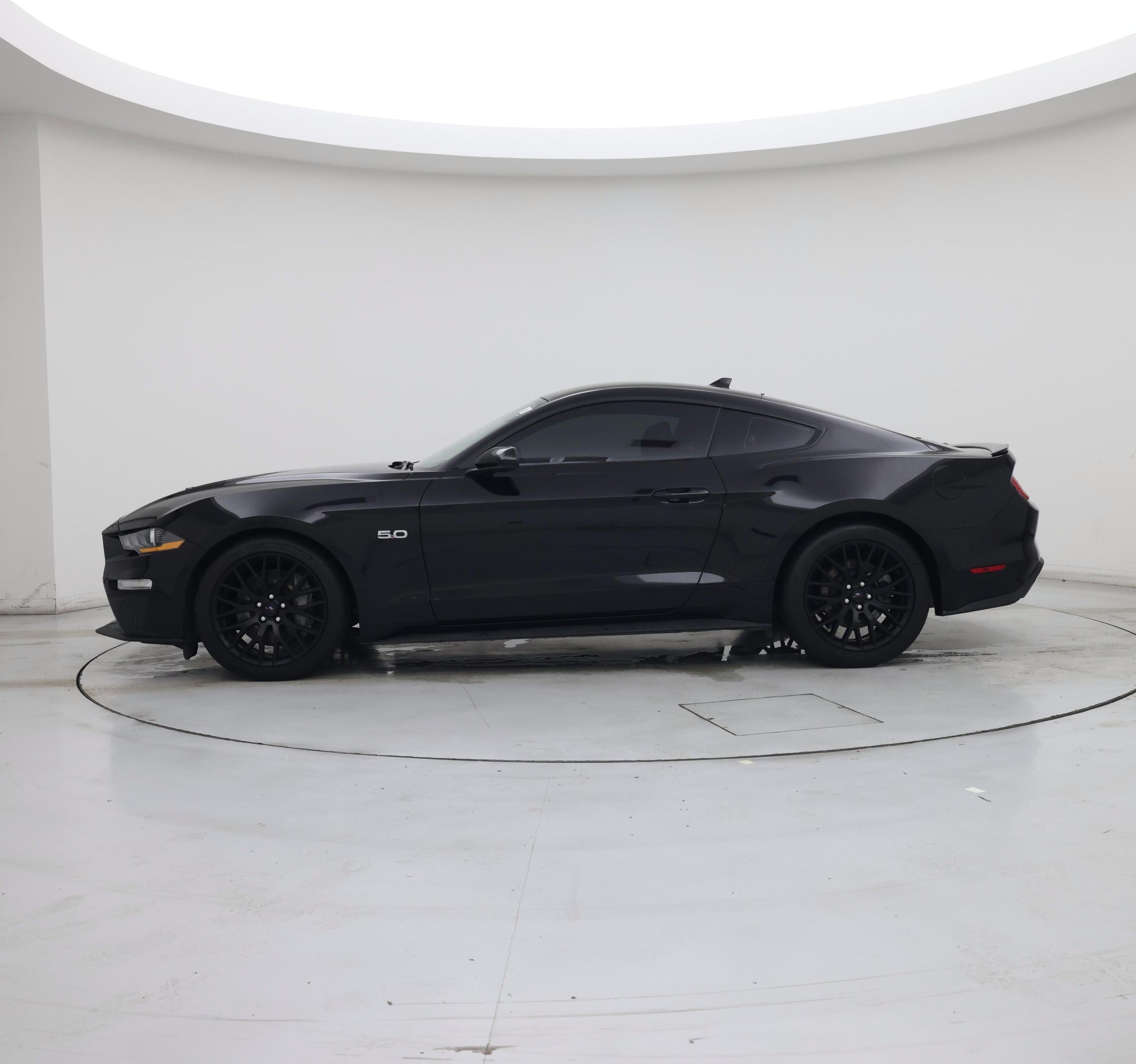 Thumbnail: 2023 Ford Mustang - 3