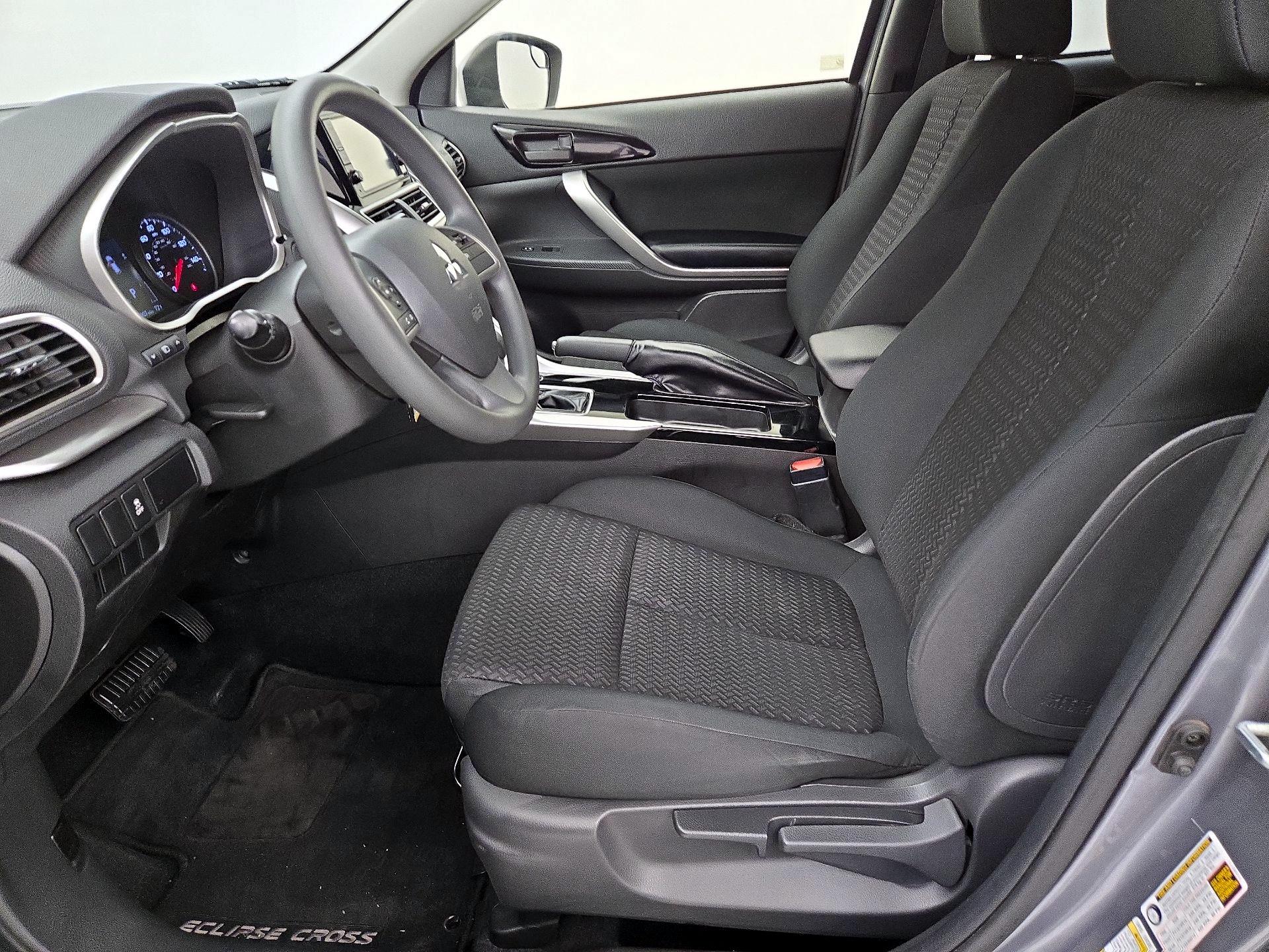 Thumbnail: 2018 Mitsubishi Eclipse Cross - 11