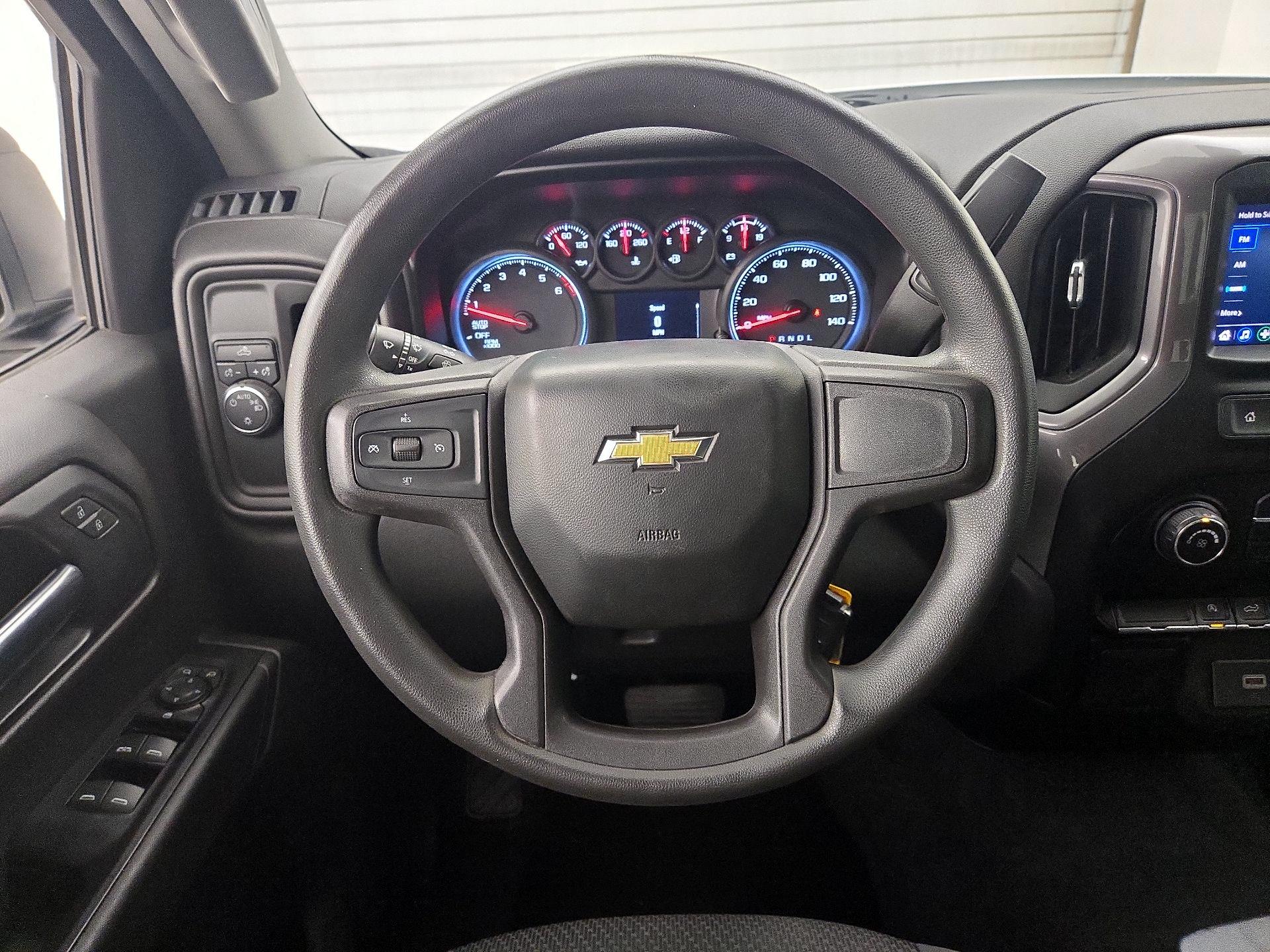 Thumbnail: 2020 Chevrolet Silverado 1500 - 10