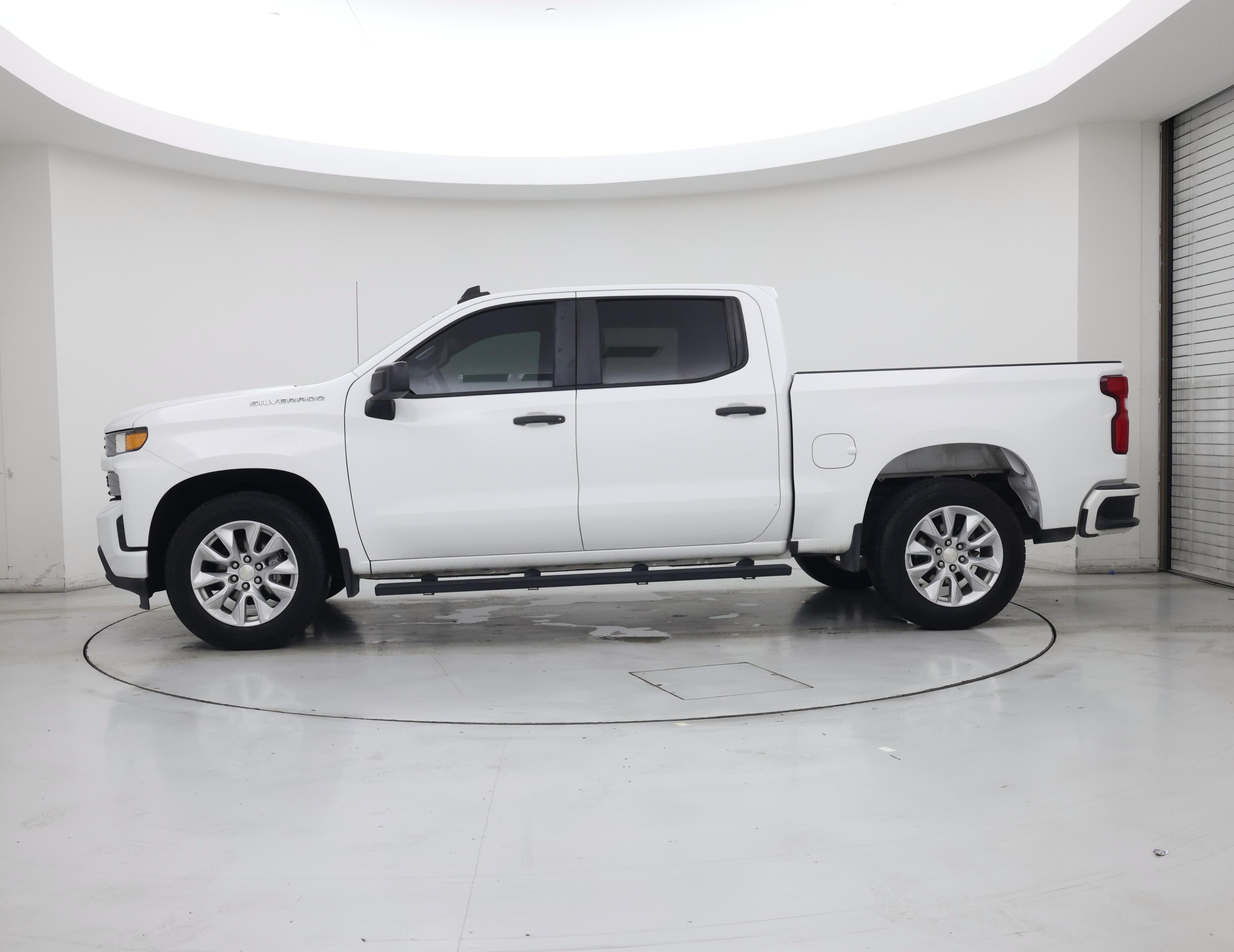Thumbnail: 2020 Chevrolet Silverado 1500 - 3