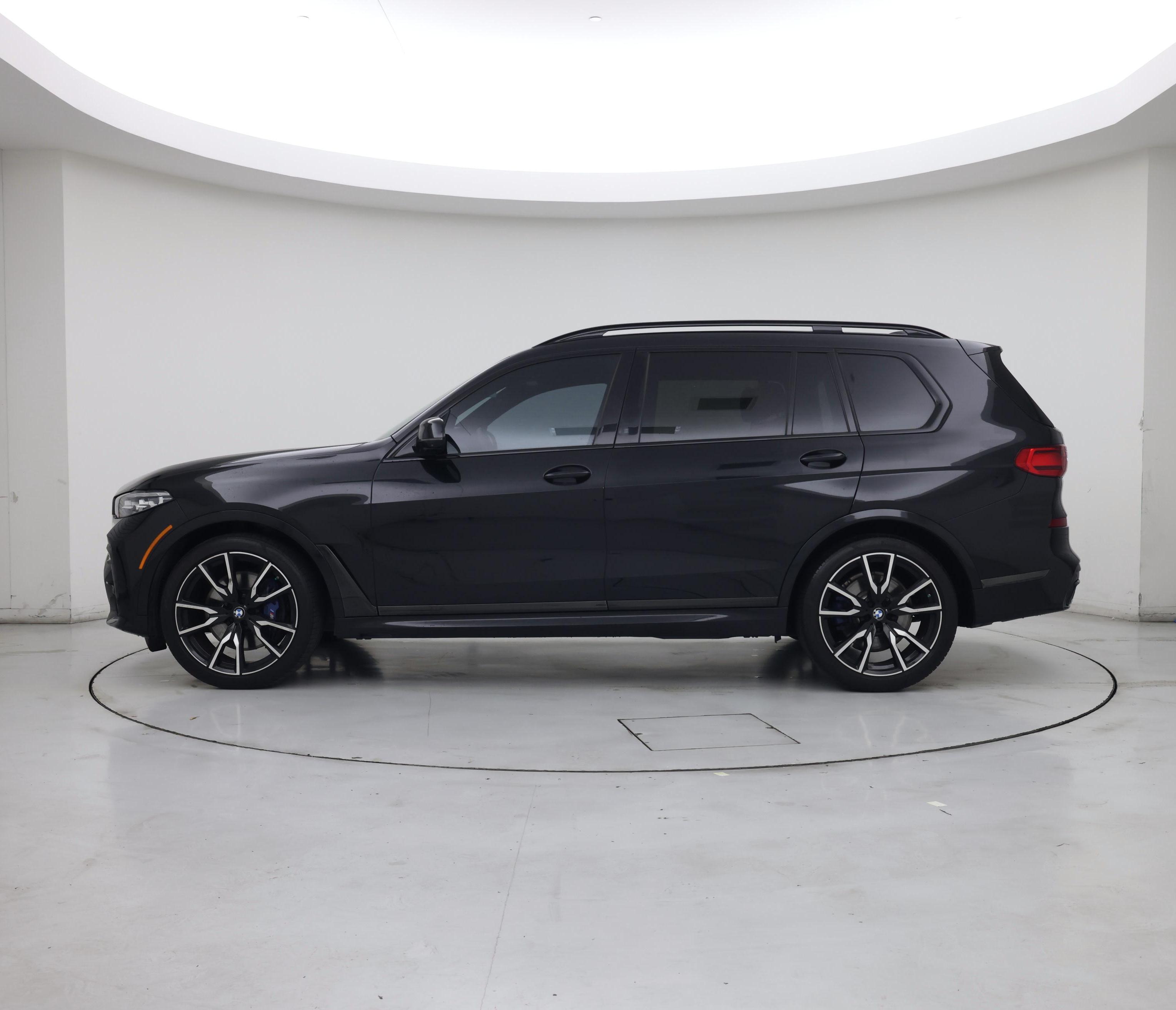 Thumbnail: 2021 BMW X7 - 3
