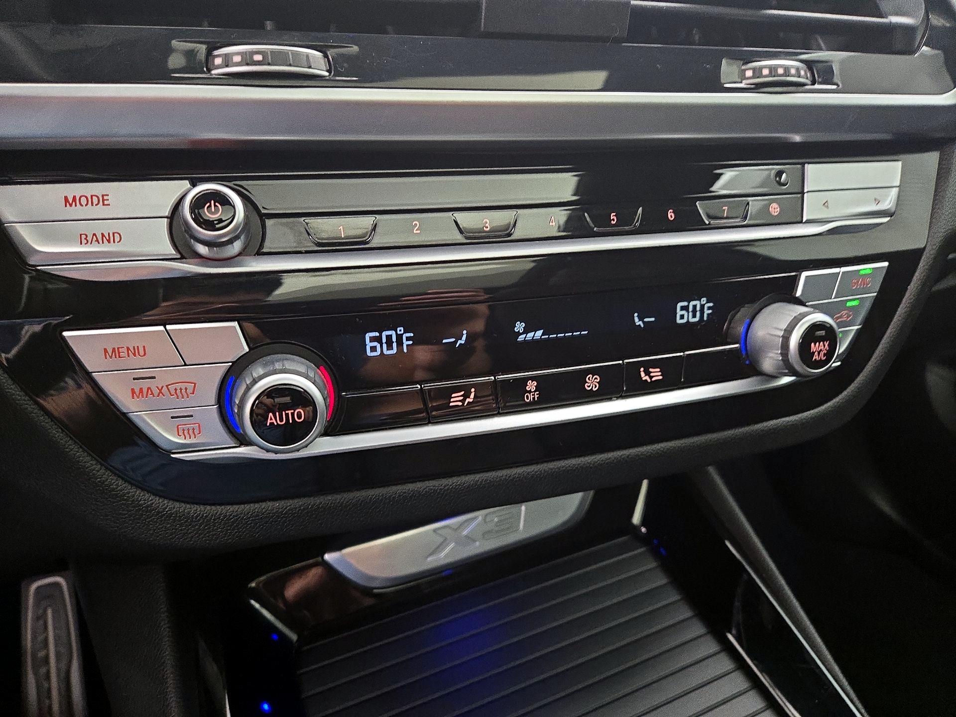 Thumbnail: 2021 BMW X3 - 17