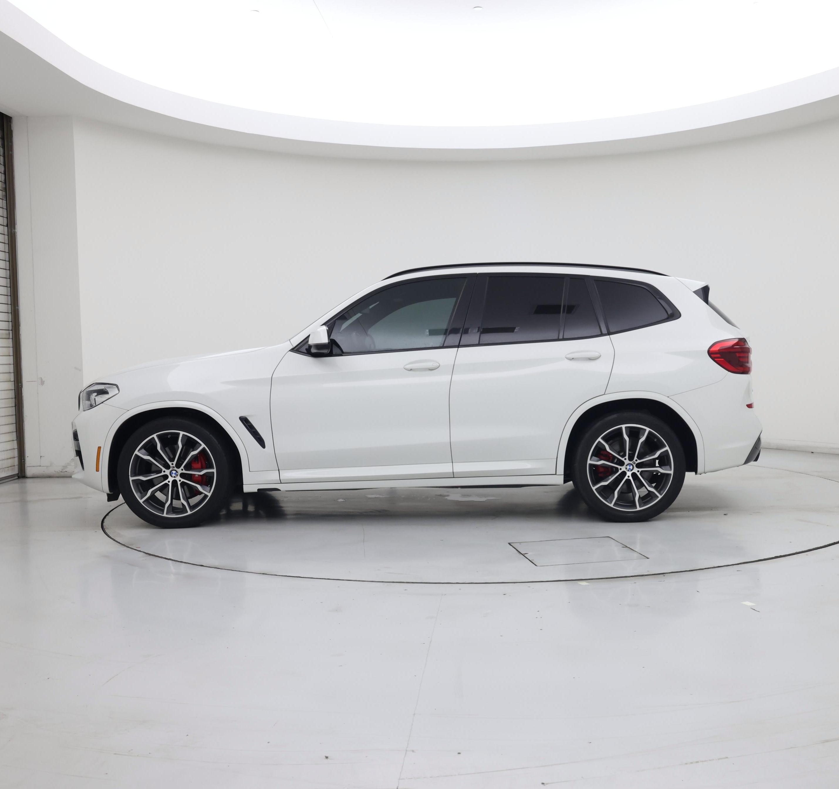 Thumbnail: 2021 BMW X3 - 3