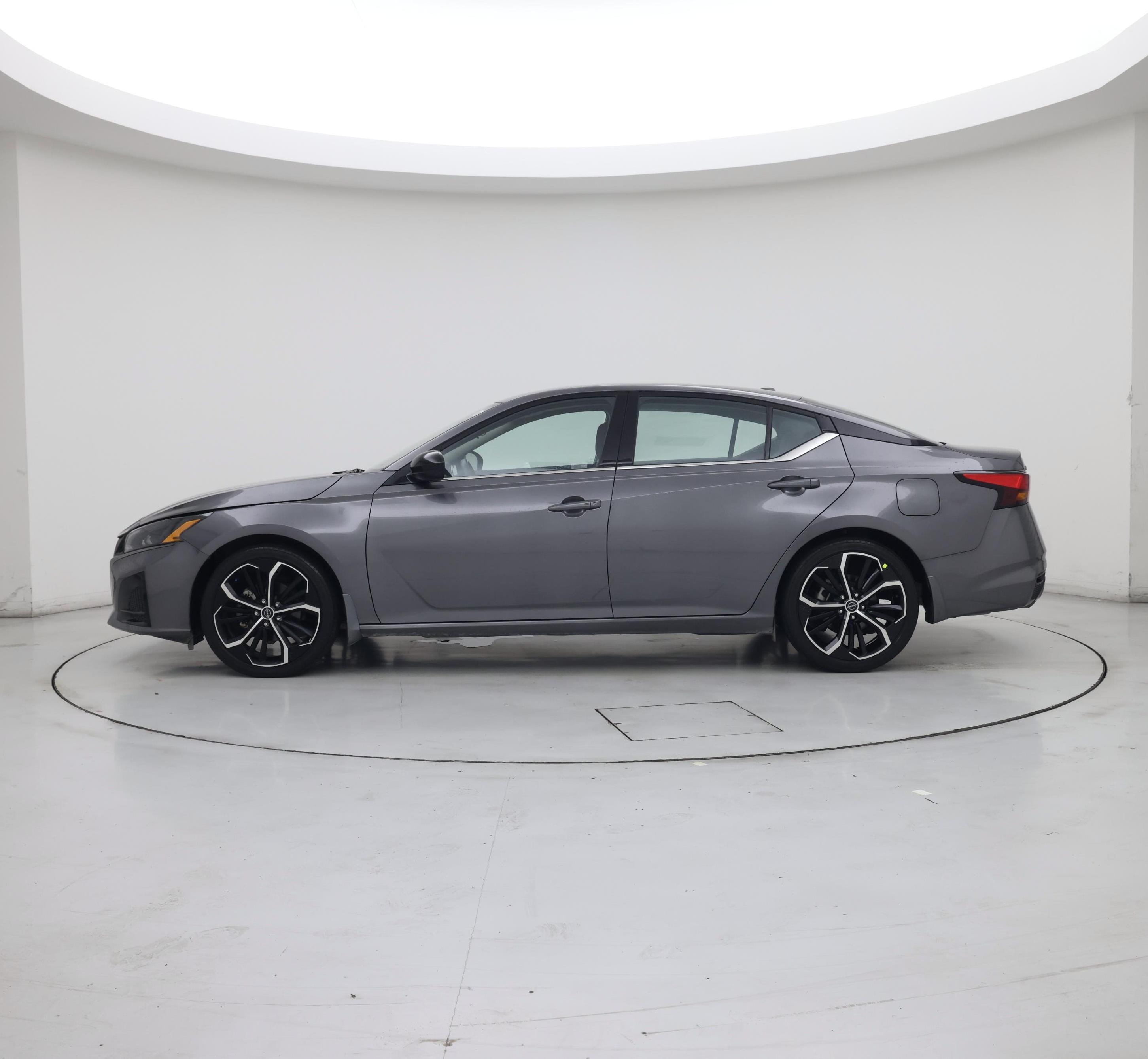 Thumbnail: 2024 Nissan Altima - 3