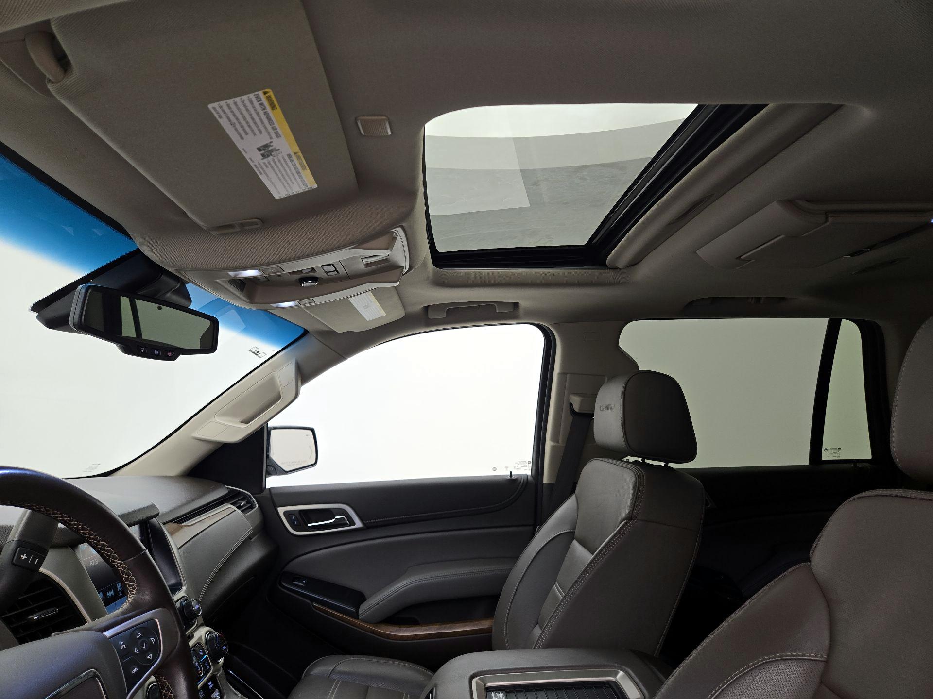 Thumbnail: 2019 GMC Yukon - 19