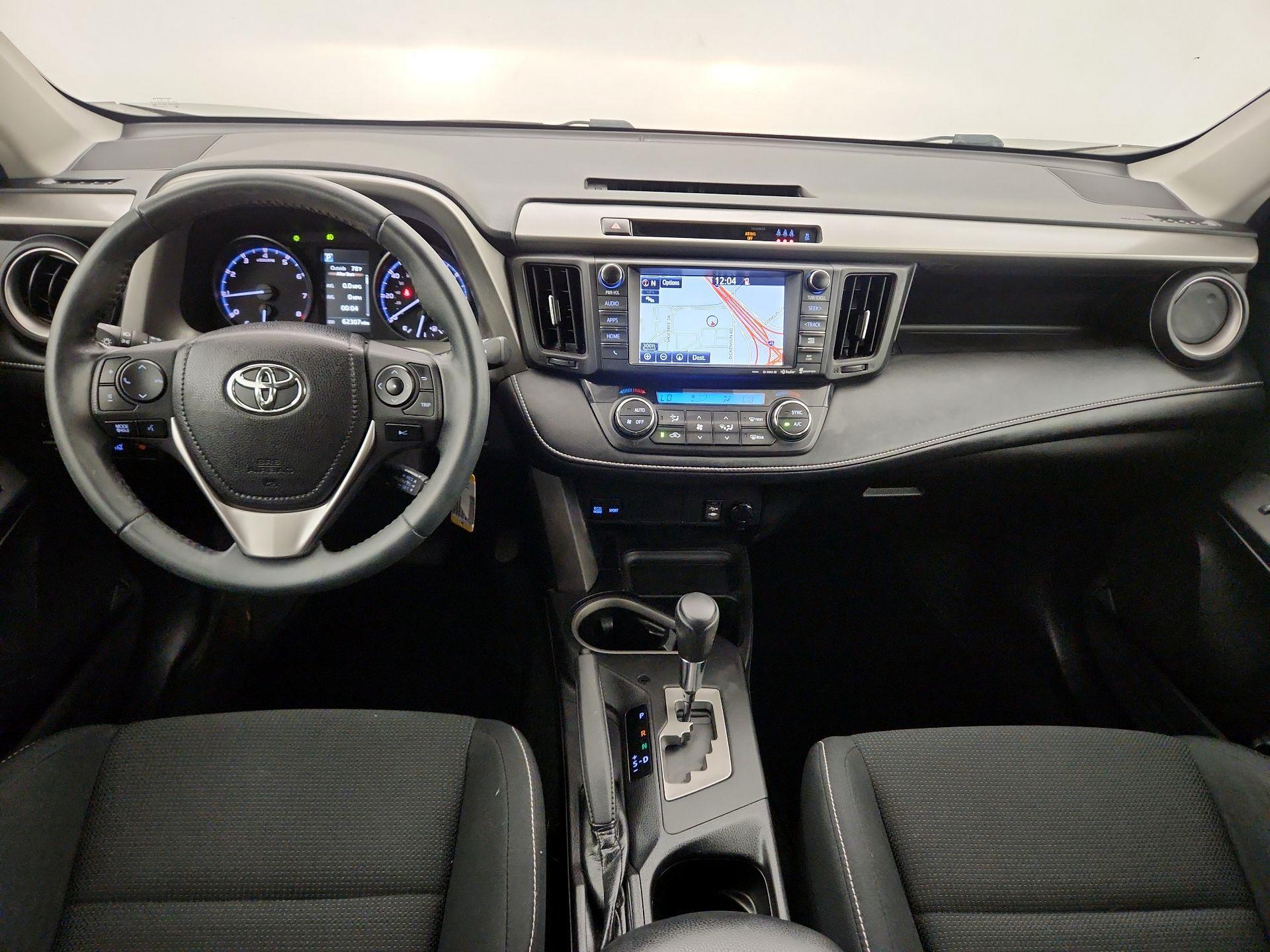 Thumbnail: 2017 Toyota RAV4 - 9