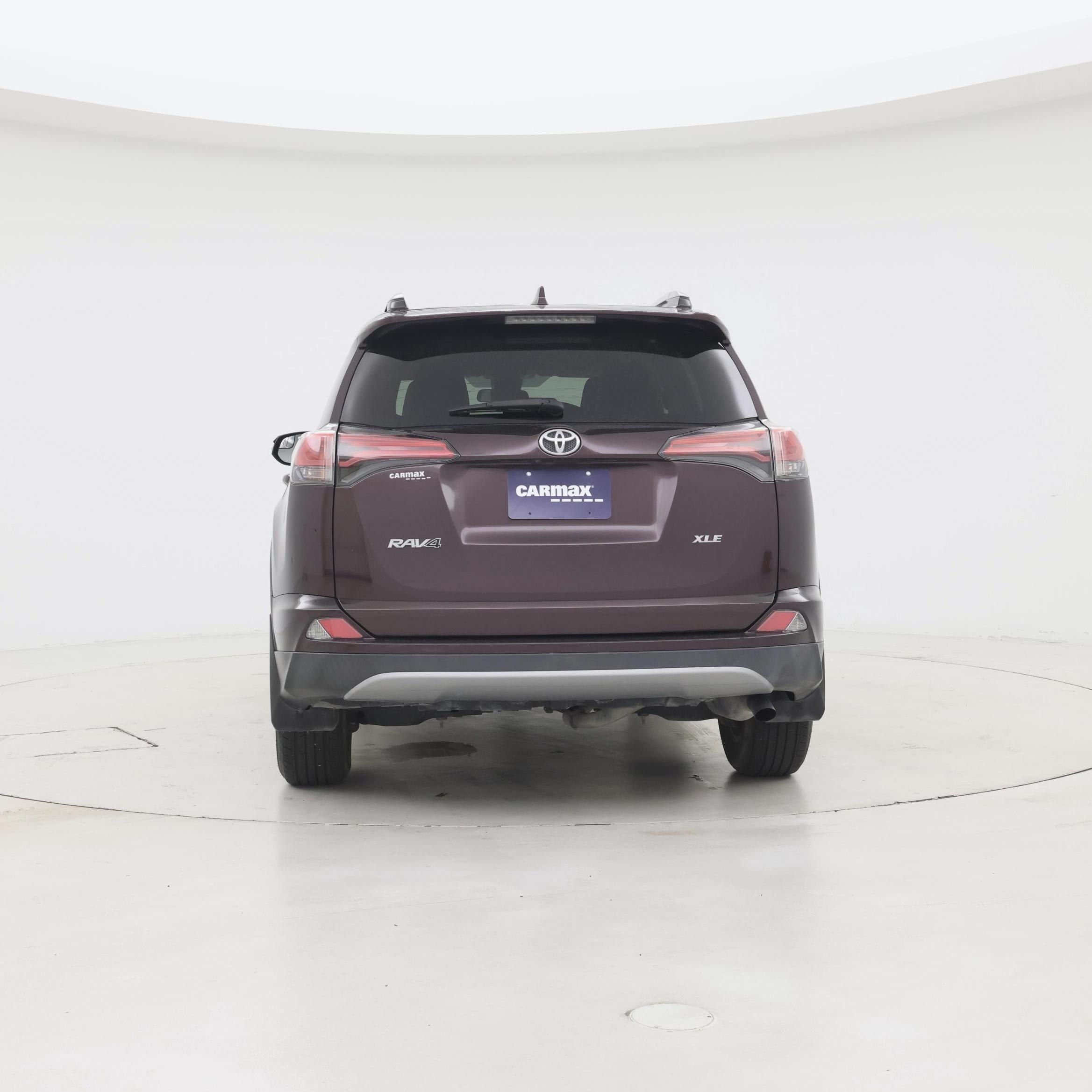 Thumbnail: 2017 Toyota RAV4 - 6