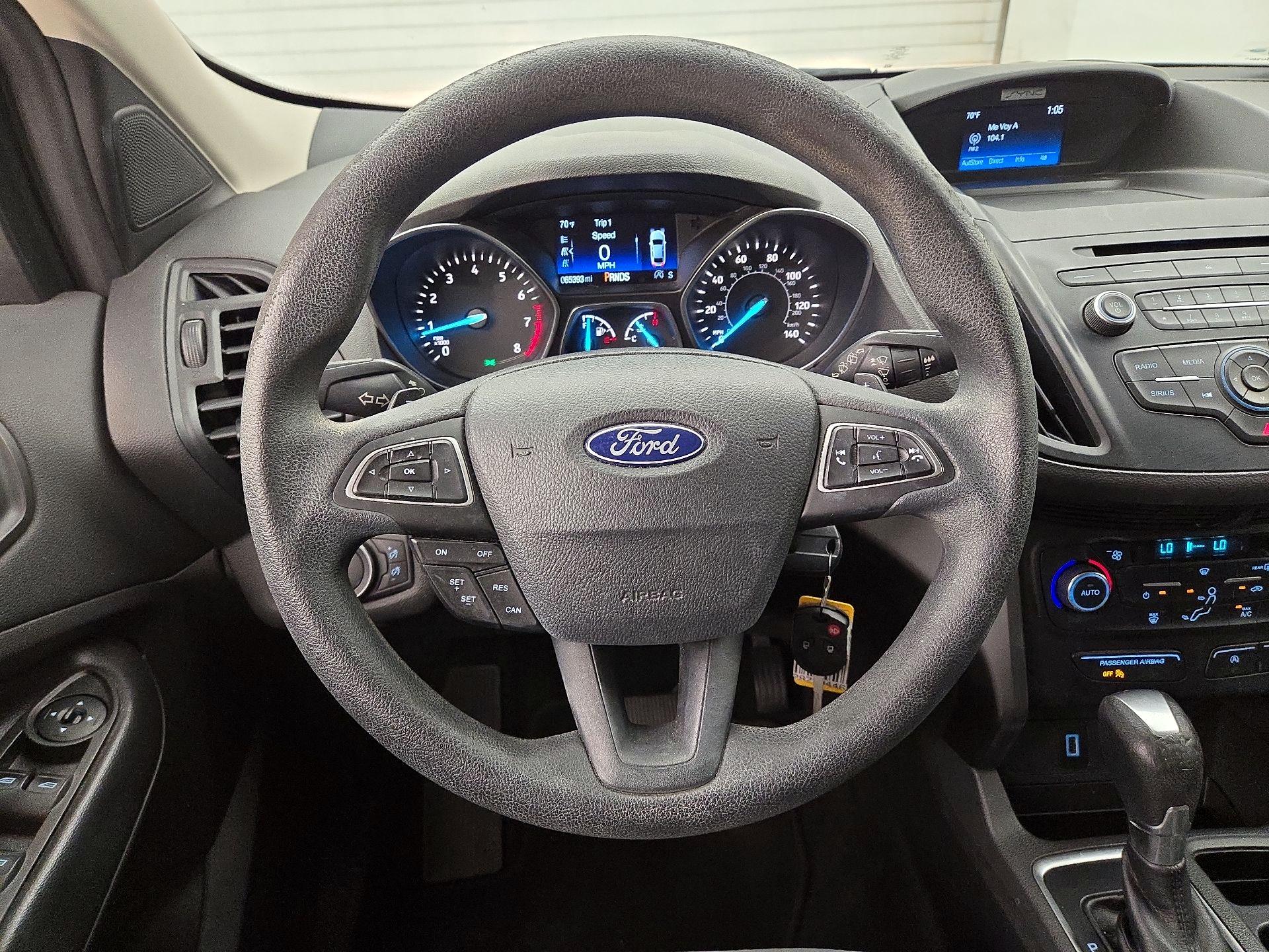 Thumbnail: 2017 Ford Escape - 10