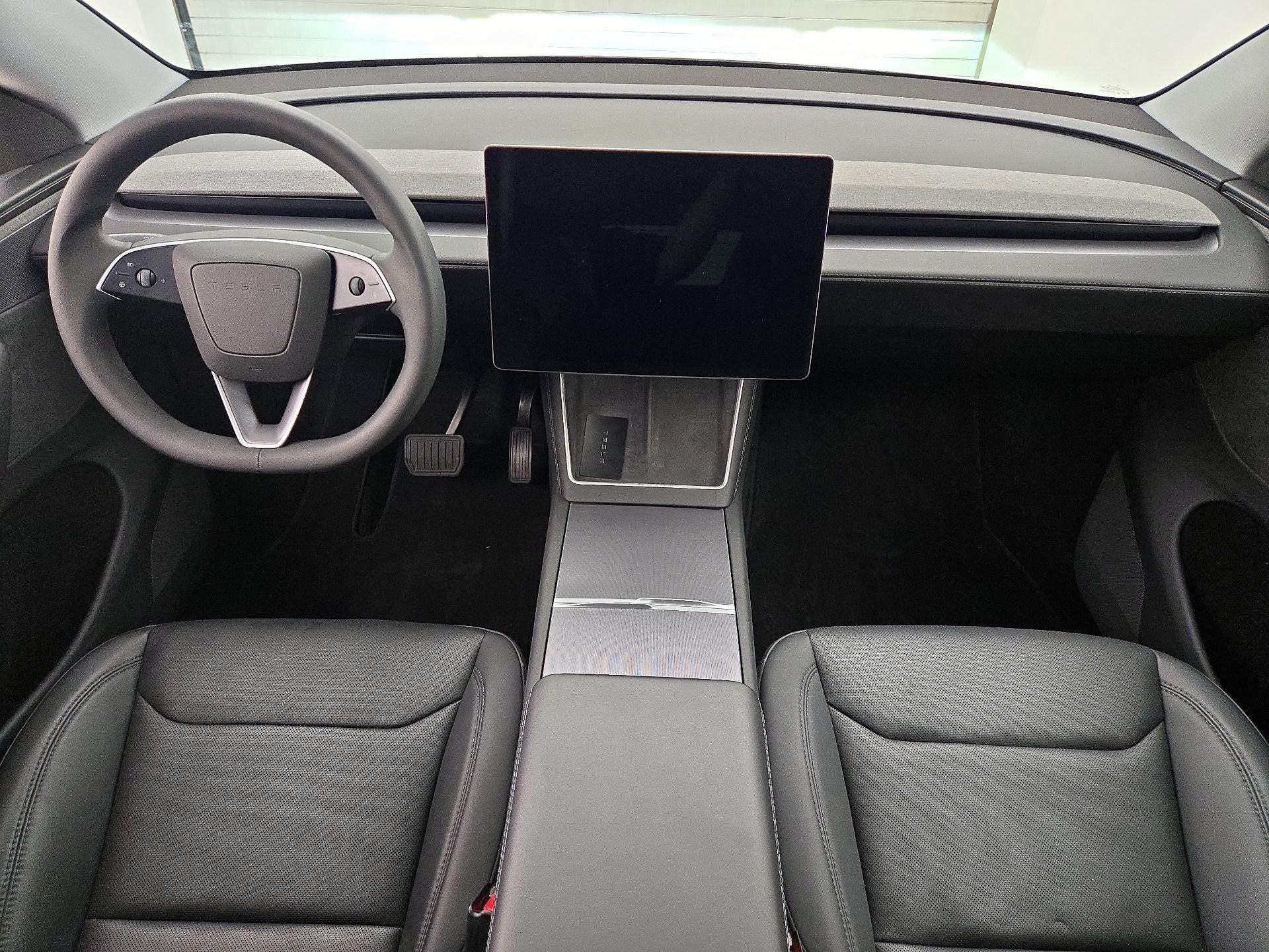 Thumbnail: 2026 Tesla Model Y - 9