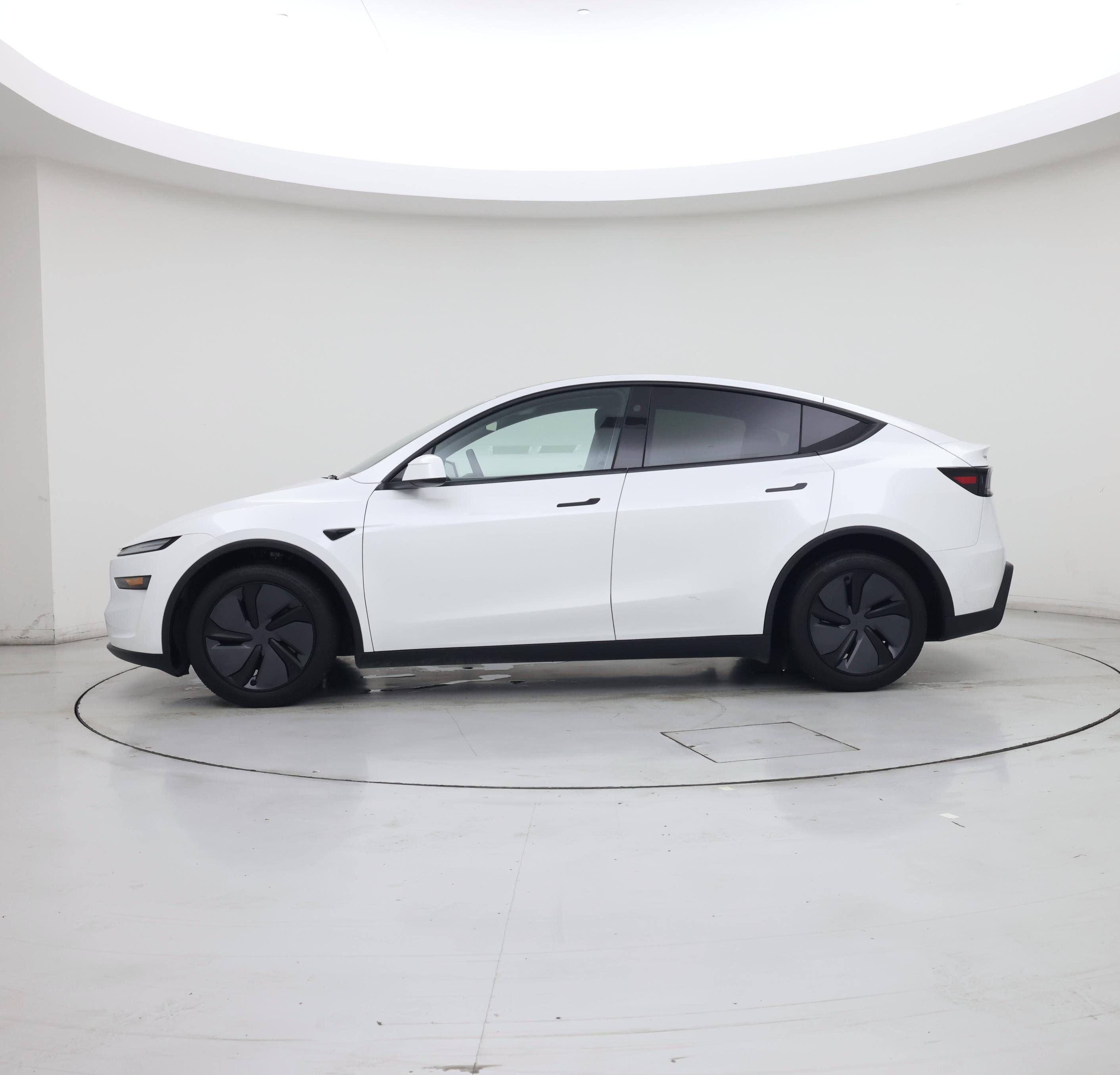 Thumbnail: 2026 Tesla Model Y - 3