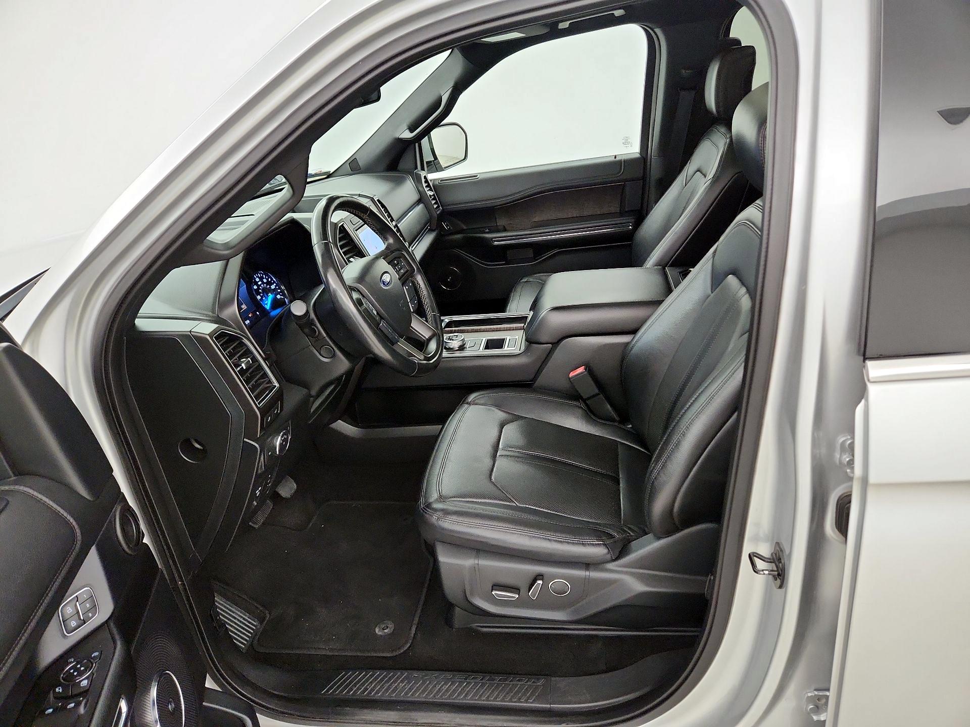 Thumbnail: 2019 Ford Expedition - 9