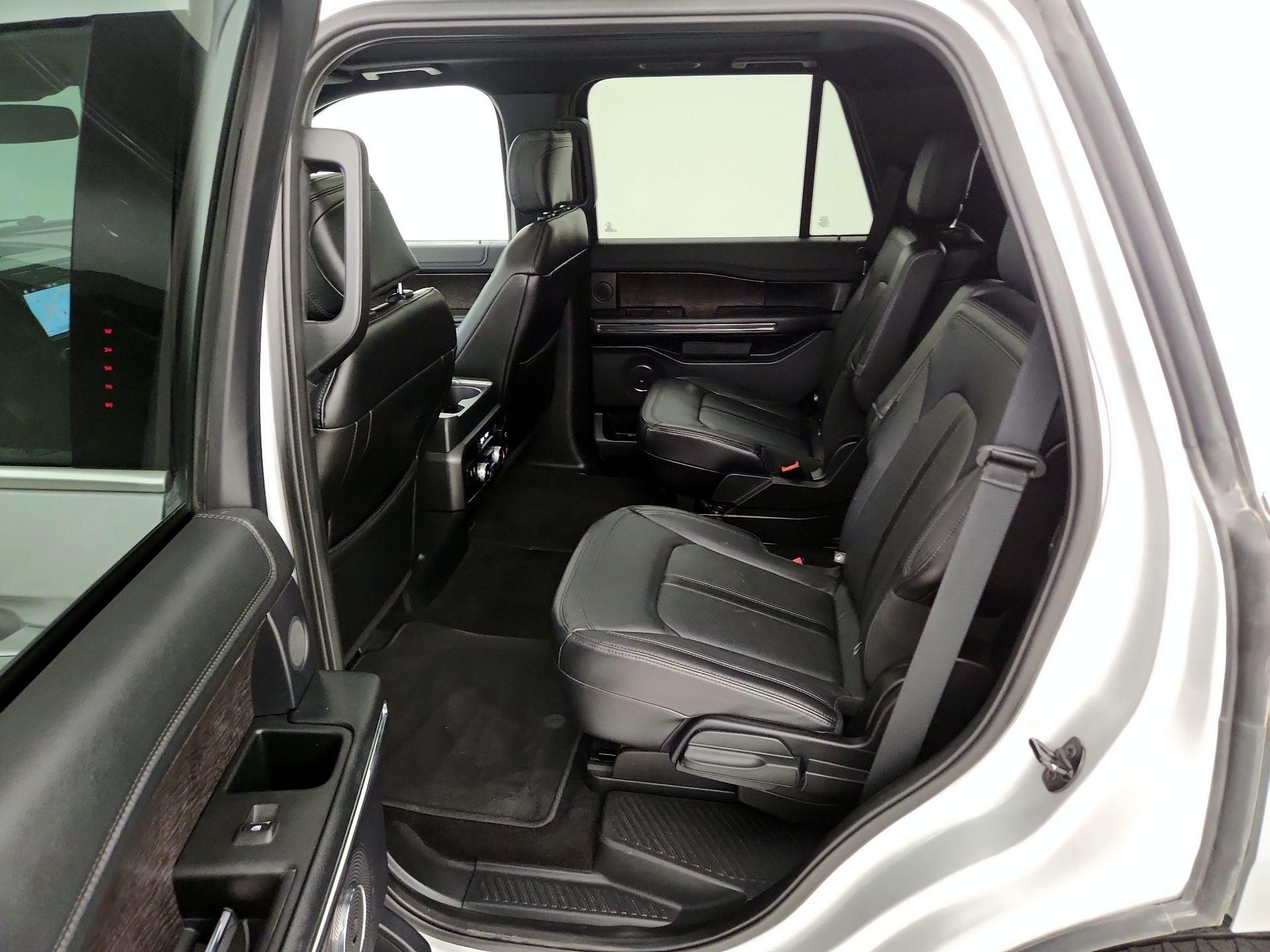 Thumbnail: 2019 Ford Expedition - 19
