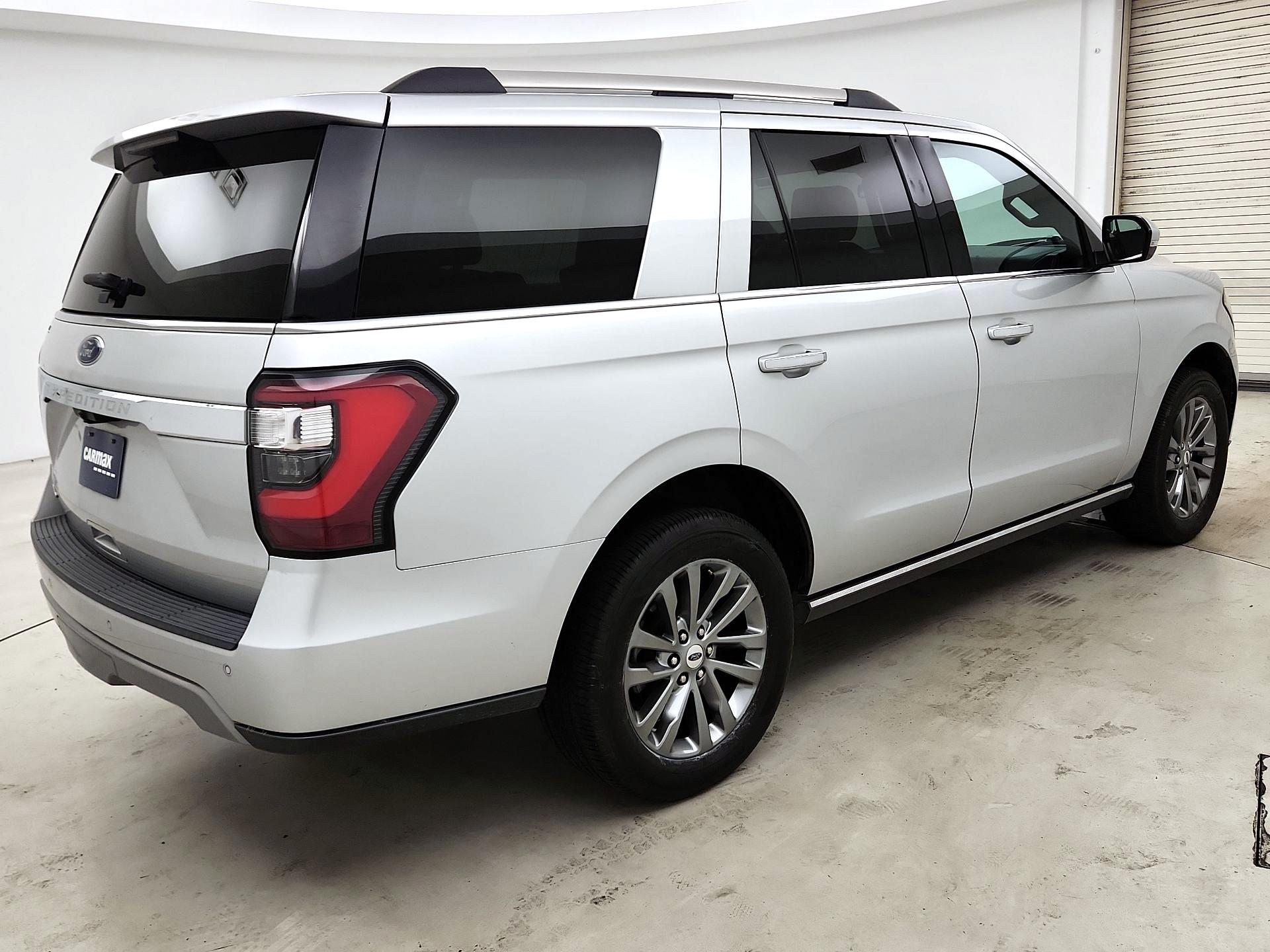 Thumbnail: 2019 Ford Expedition - 5