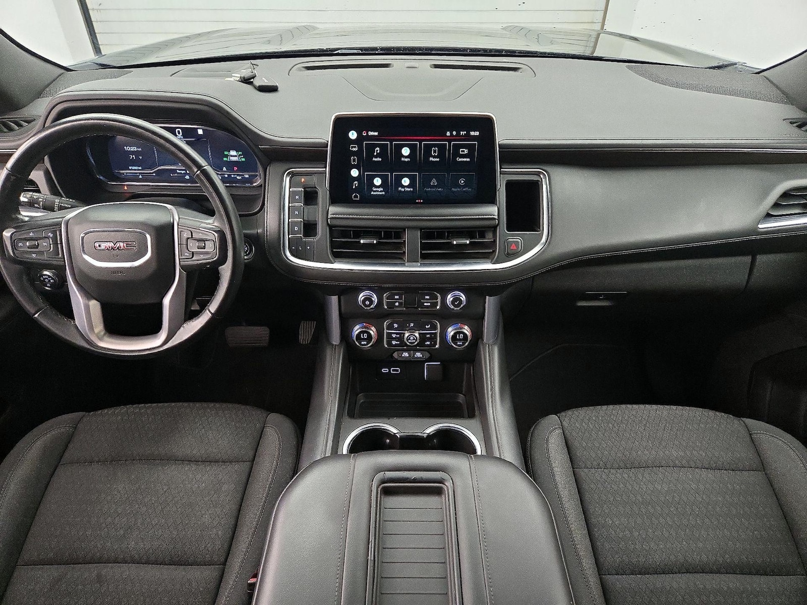 2022 GMC Yukon XL SLE - Photo 10