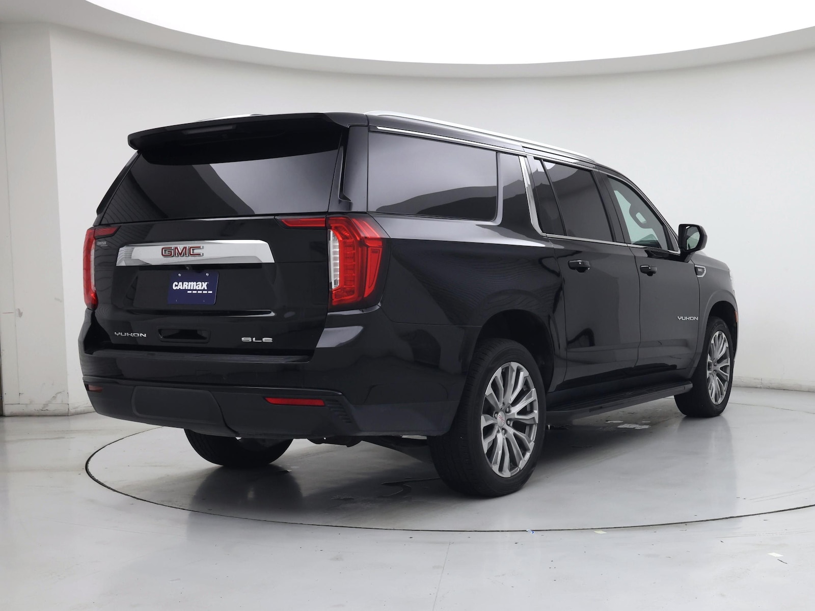 2022 GMC Yukon XL SLE - Photo 9