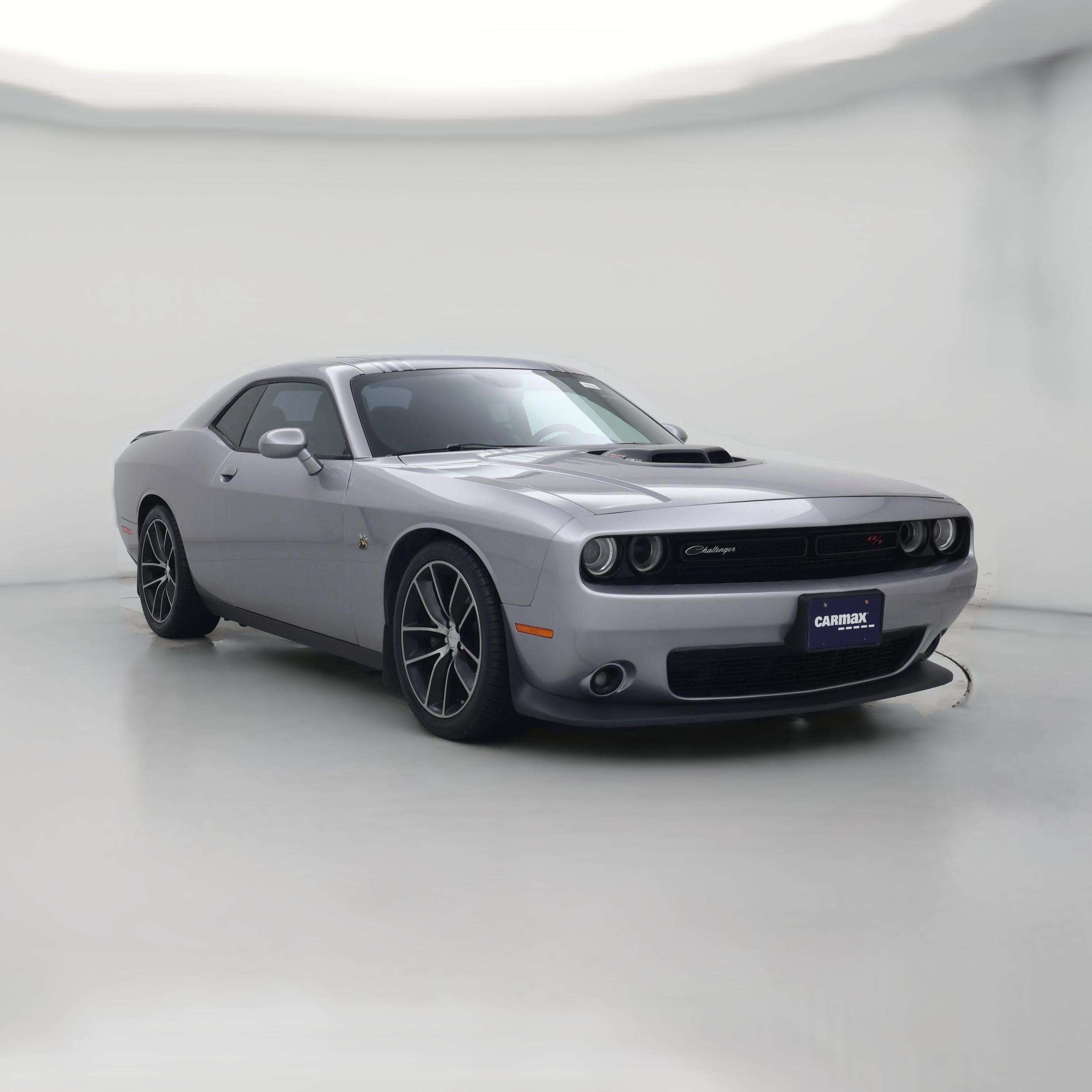 Thumbnail: 2016 Dodge Challenger - 1