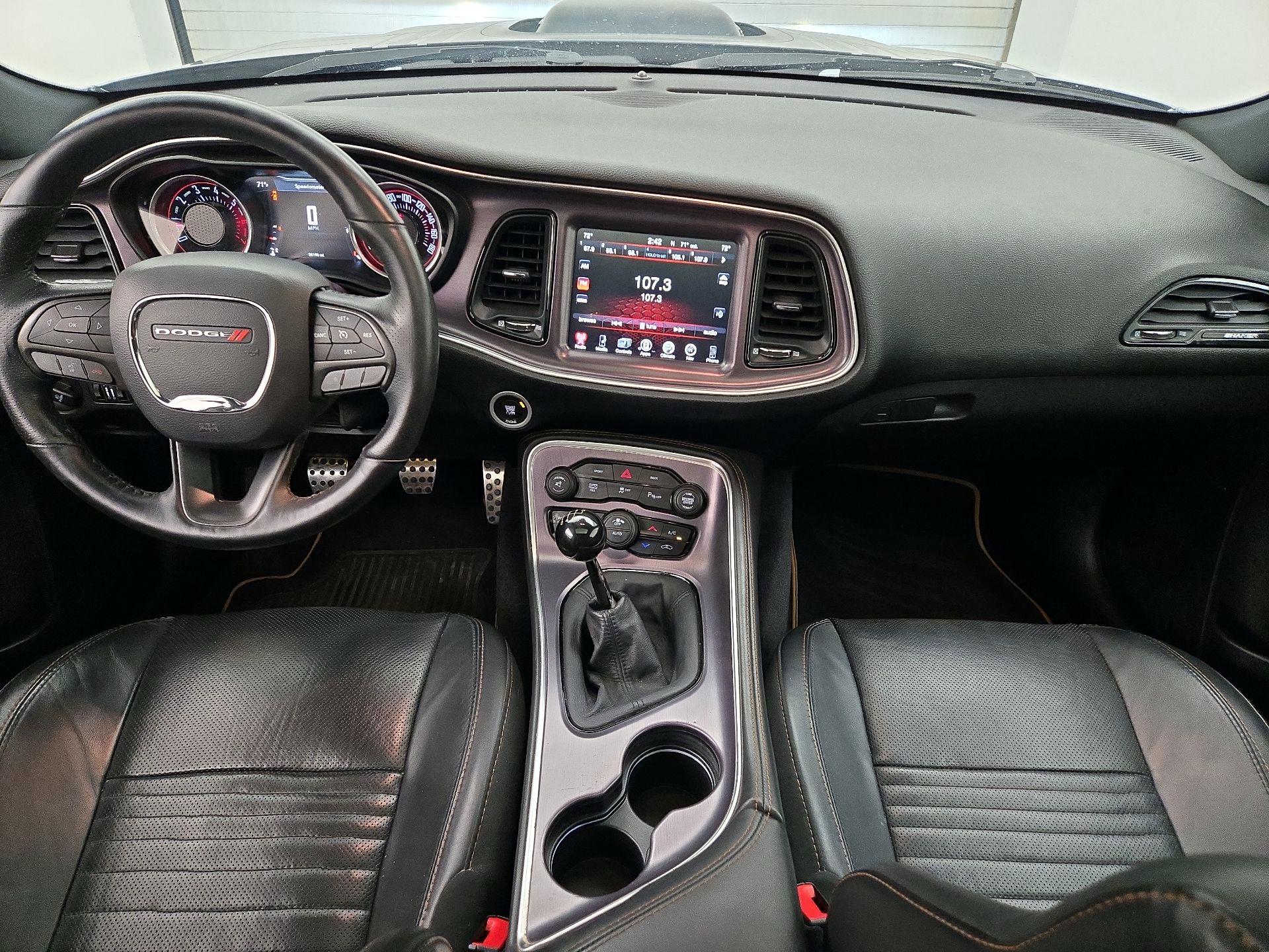 Thumbnail: 2016 Dodge Challenger - 9