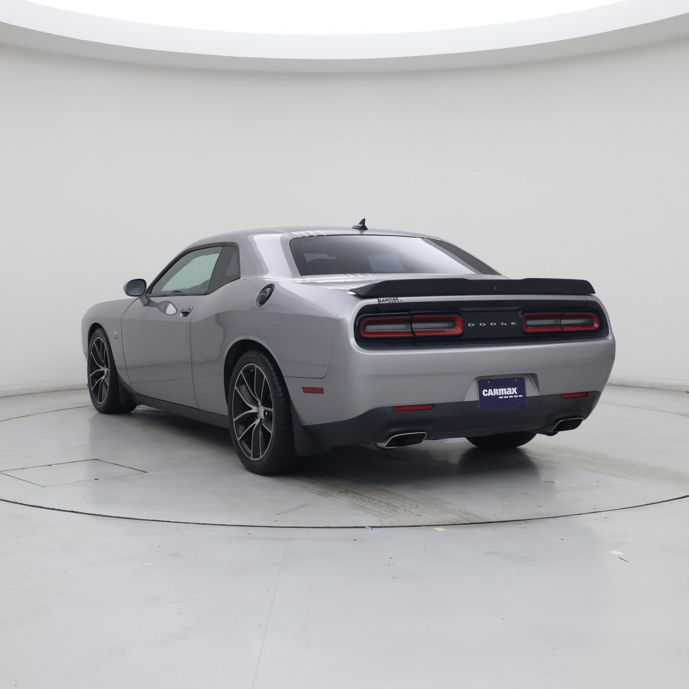 Thumbnail: 2016 Dodge Challenger - 2