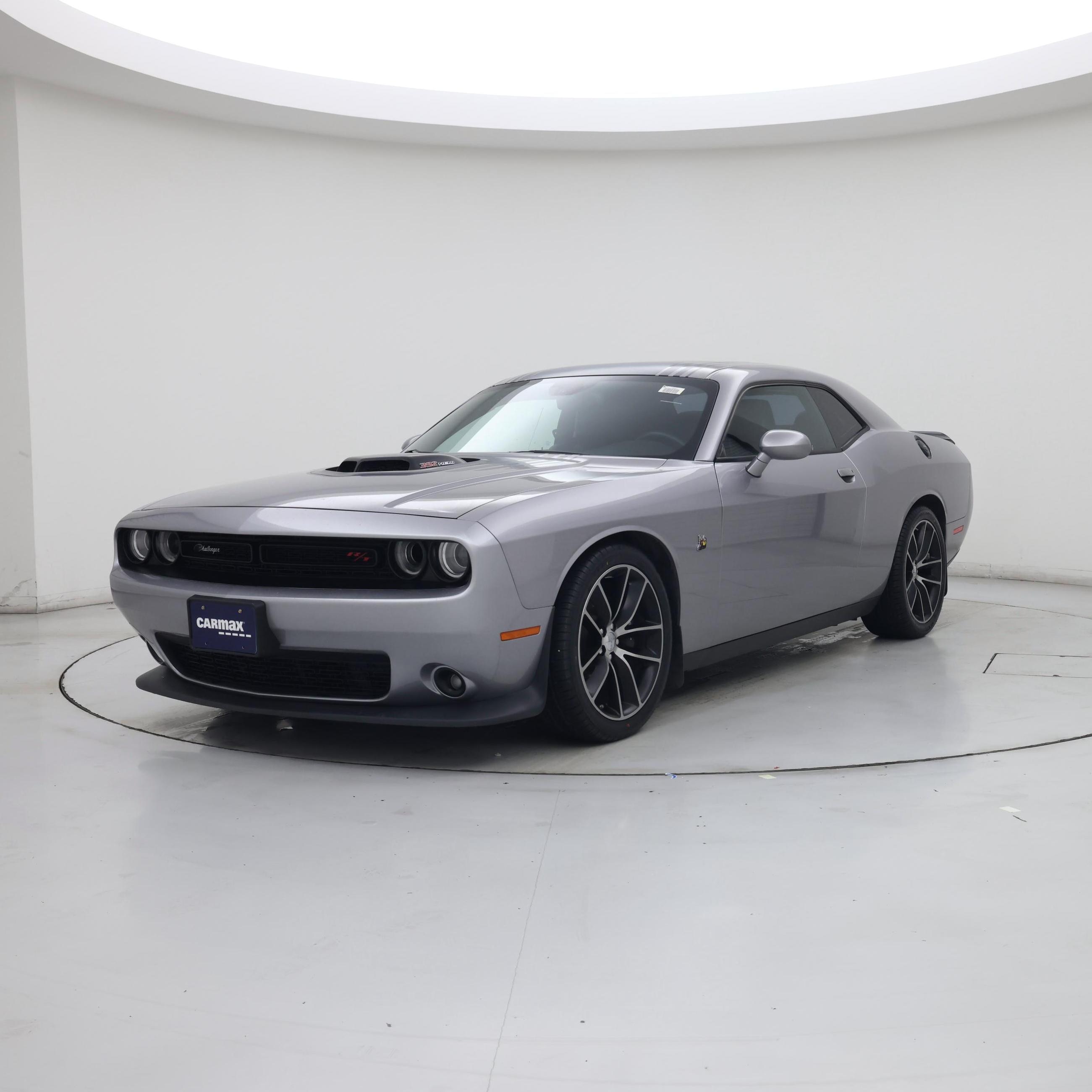 Thumbnail: 2016 Dodge Challenger - 4