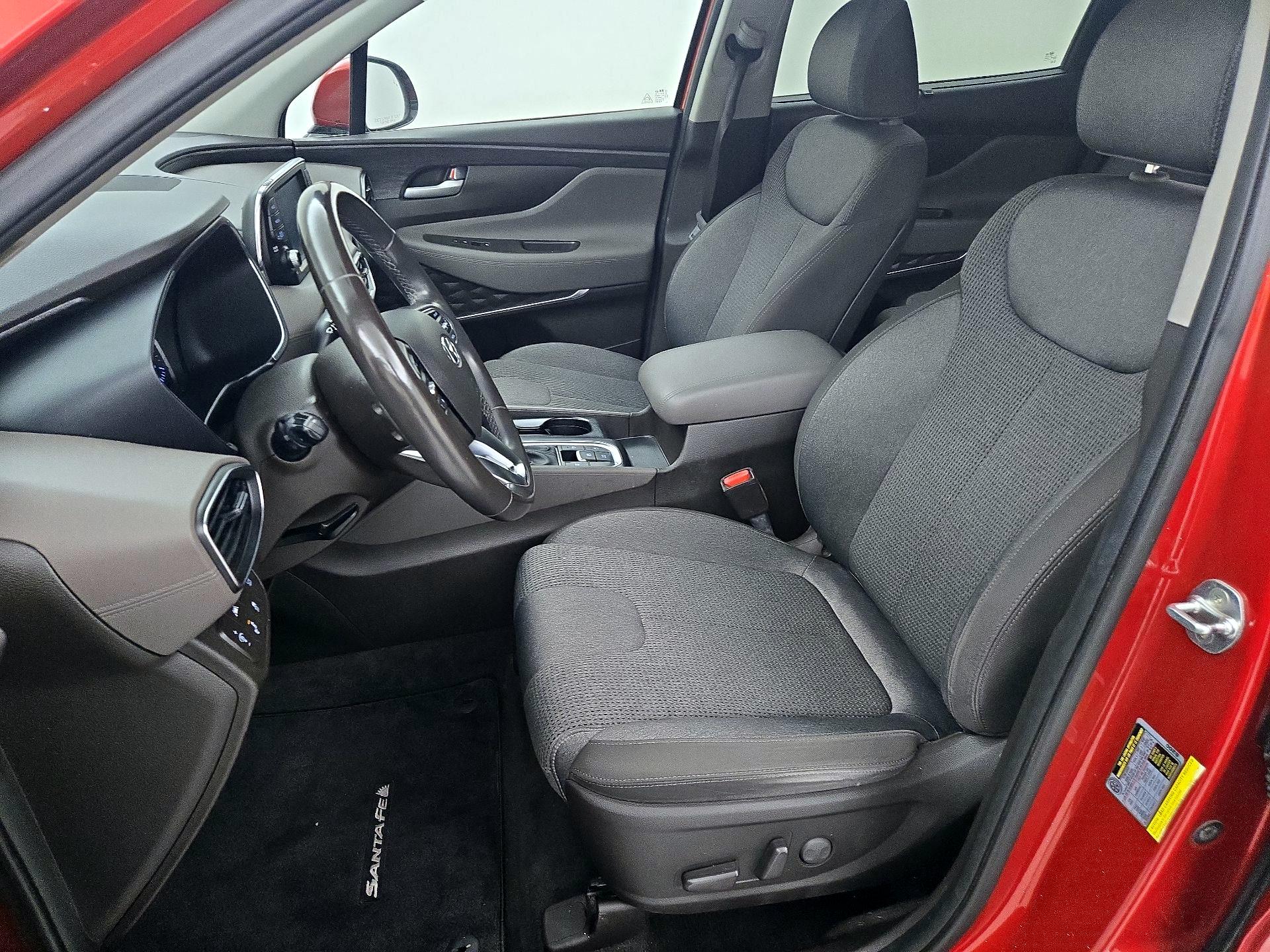 Thumbnail: 2019 Hyundai Santa Fe - 11