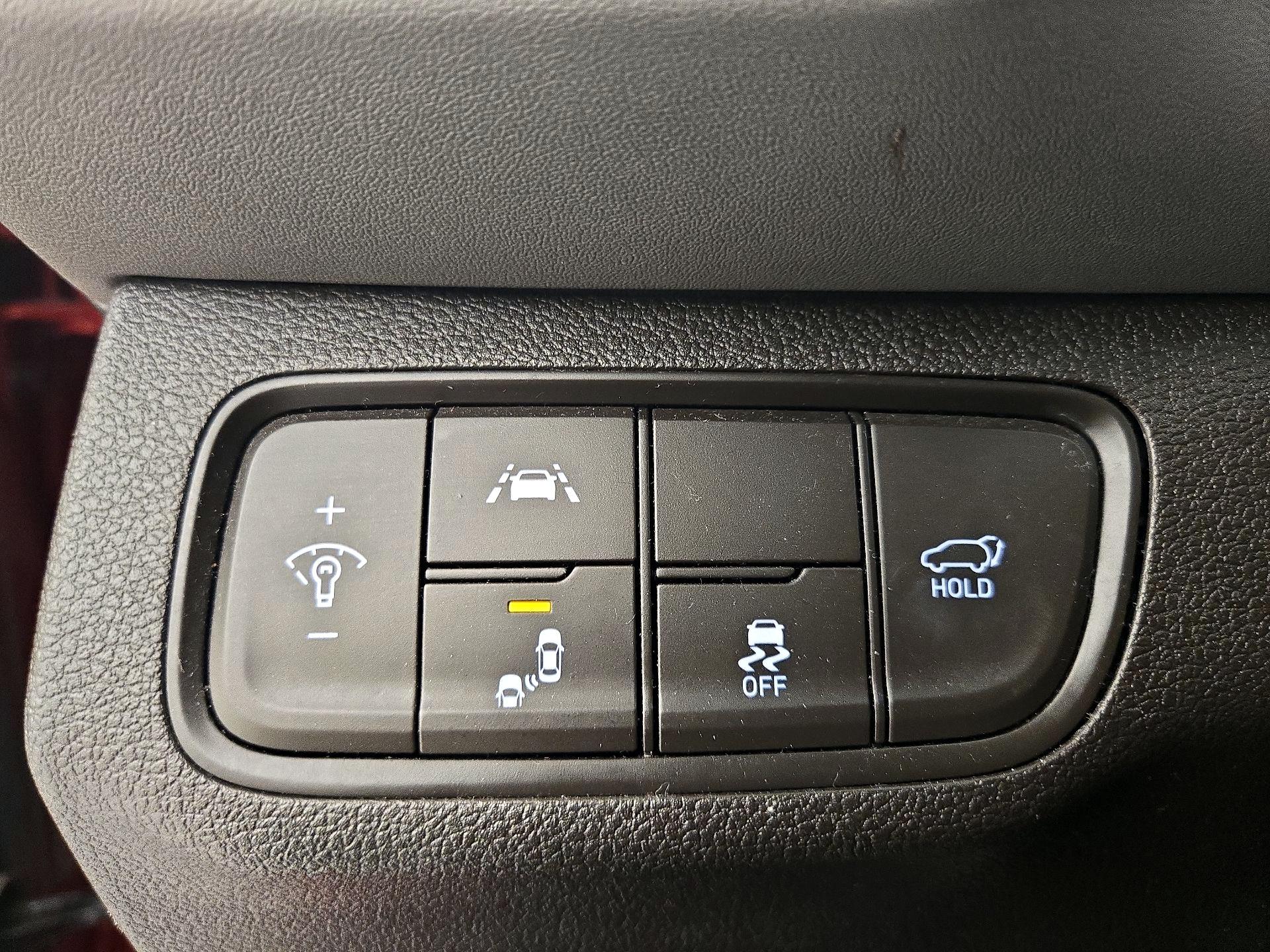 Thumbnail: 2019 Hyundai Santa Fe - 13
