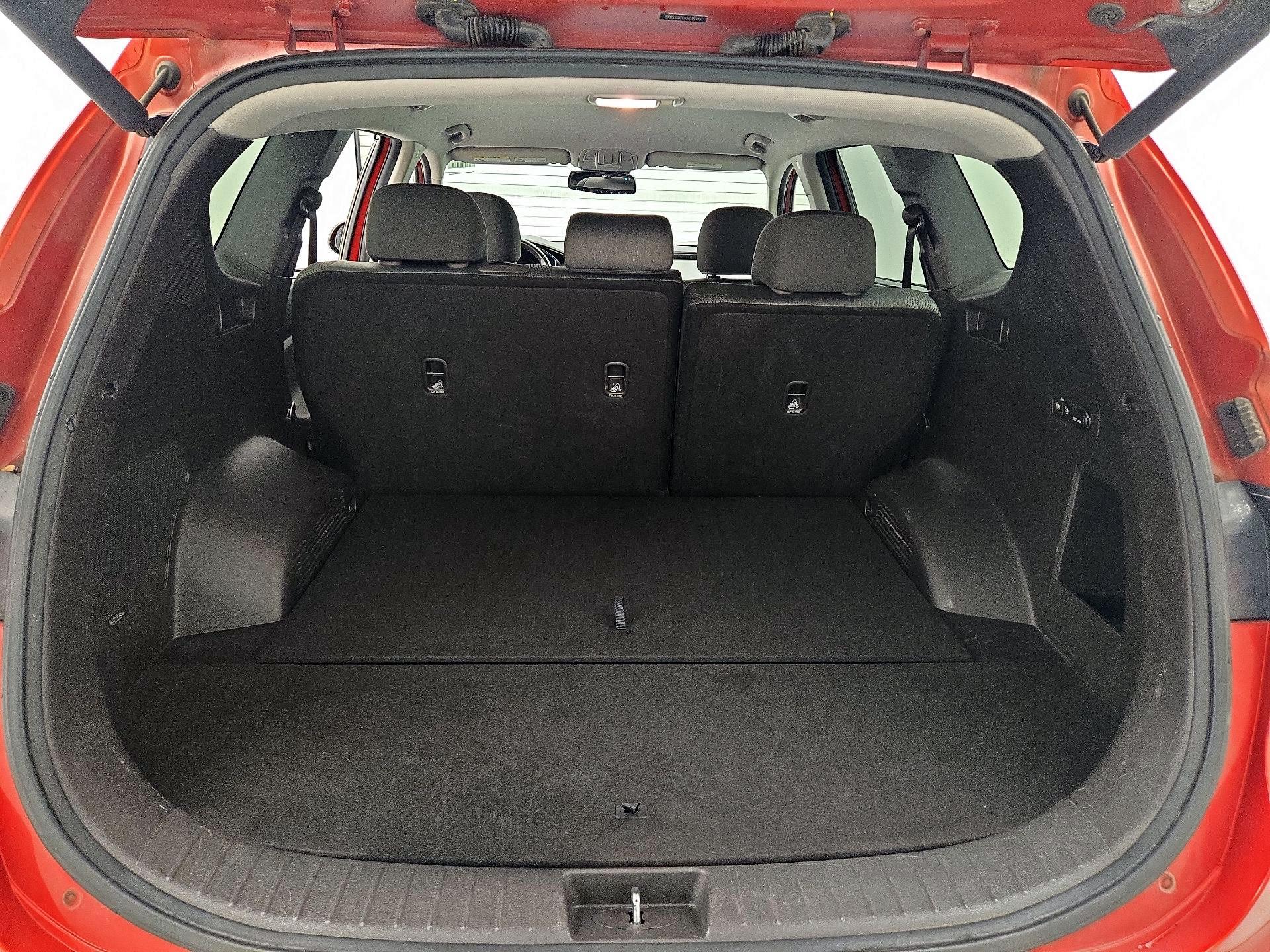 Thumbnail: 2019 Hyundai Santa Fe - 20