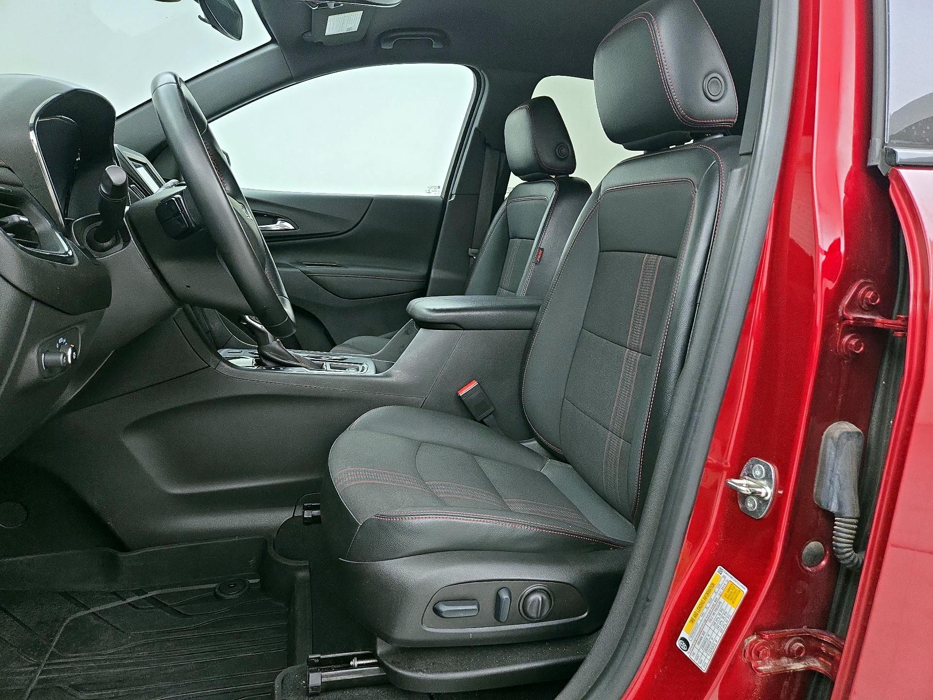 Thumbnail: 2023 Chevrolet Equinox - 11