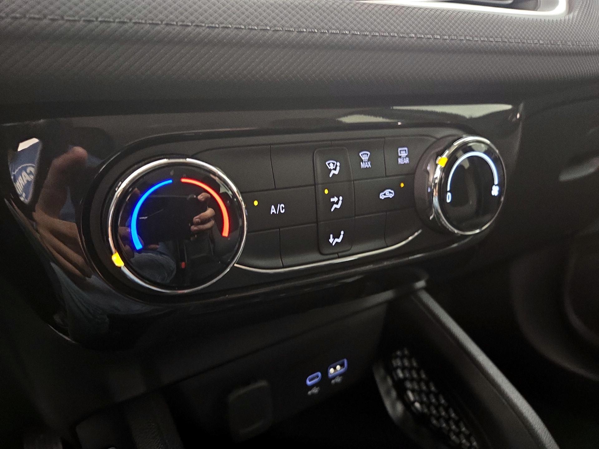 Thumbnail: 2026 Chevrolet TrailBlazer - 16