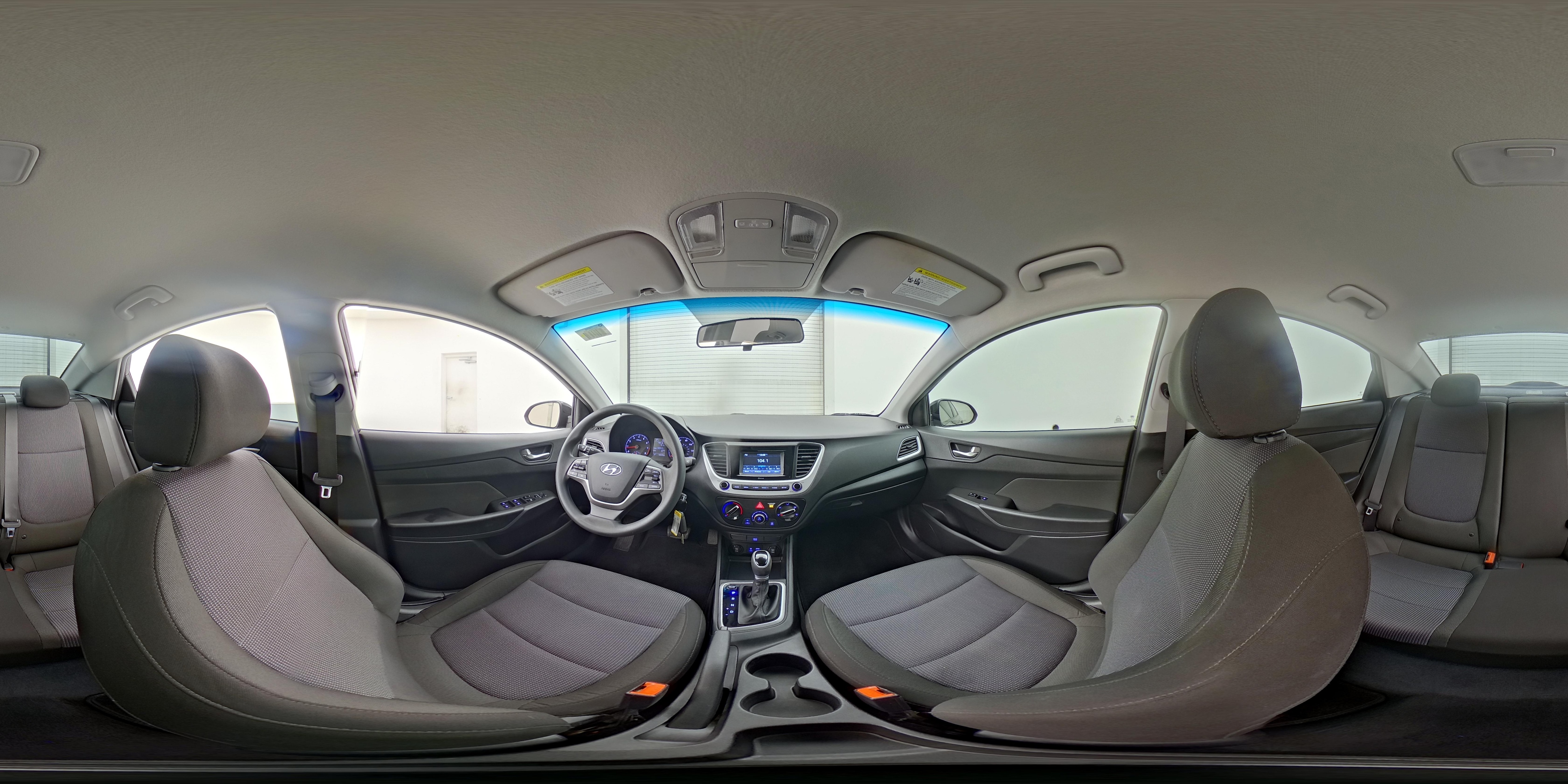 2022 Hyundai Accent SE - Photo 24