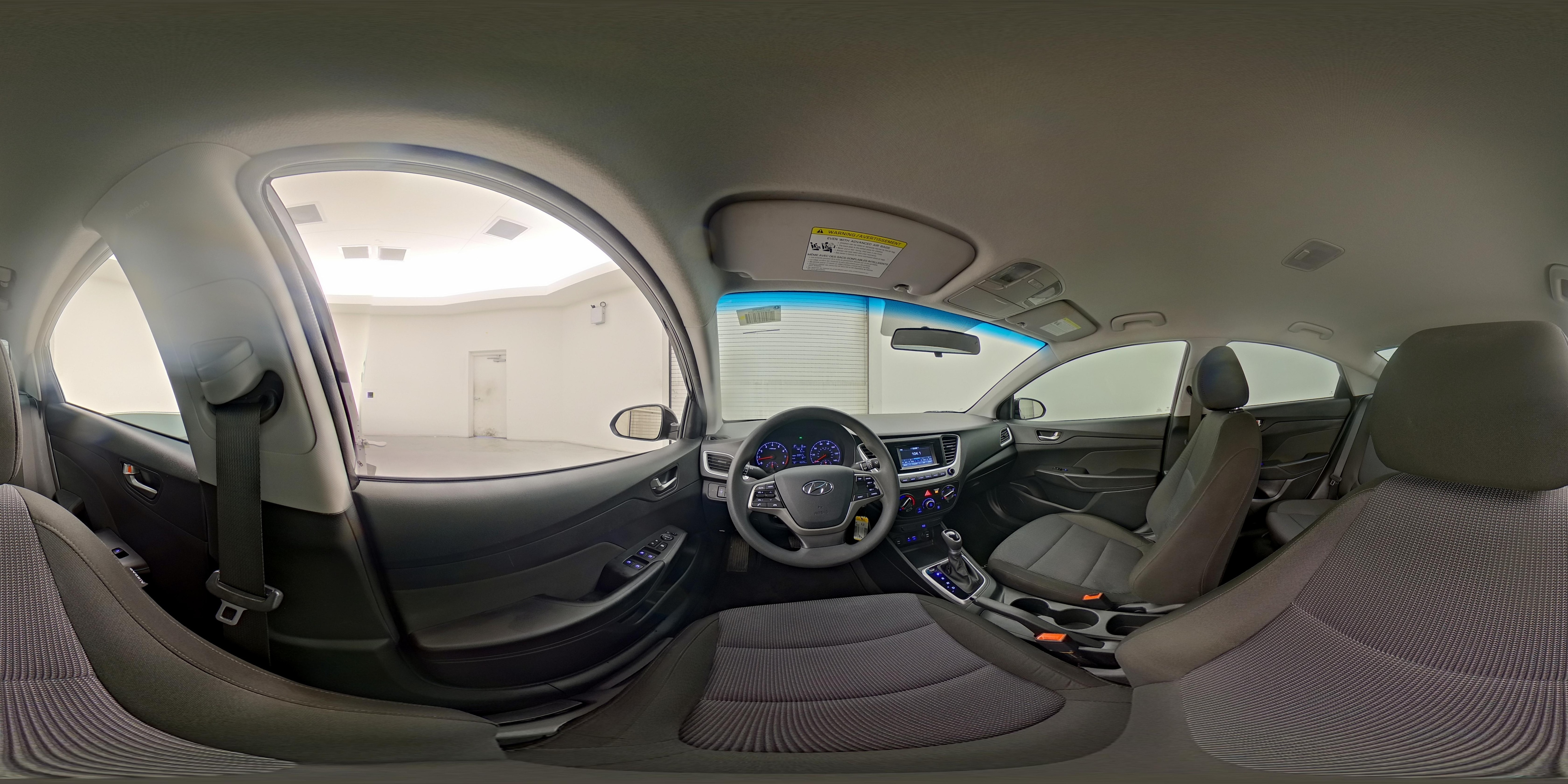 2022 Hyundai Accent SE - Photo 26