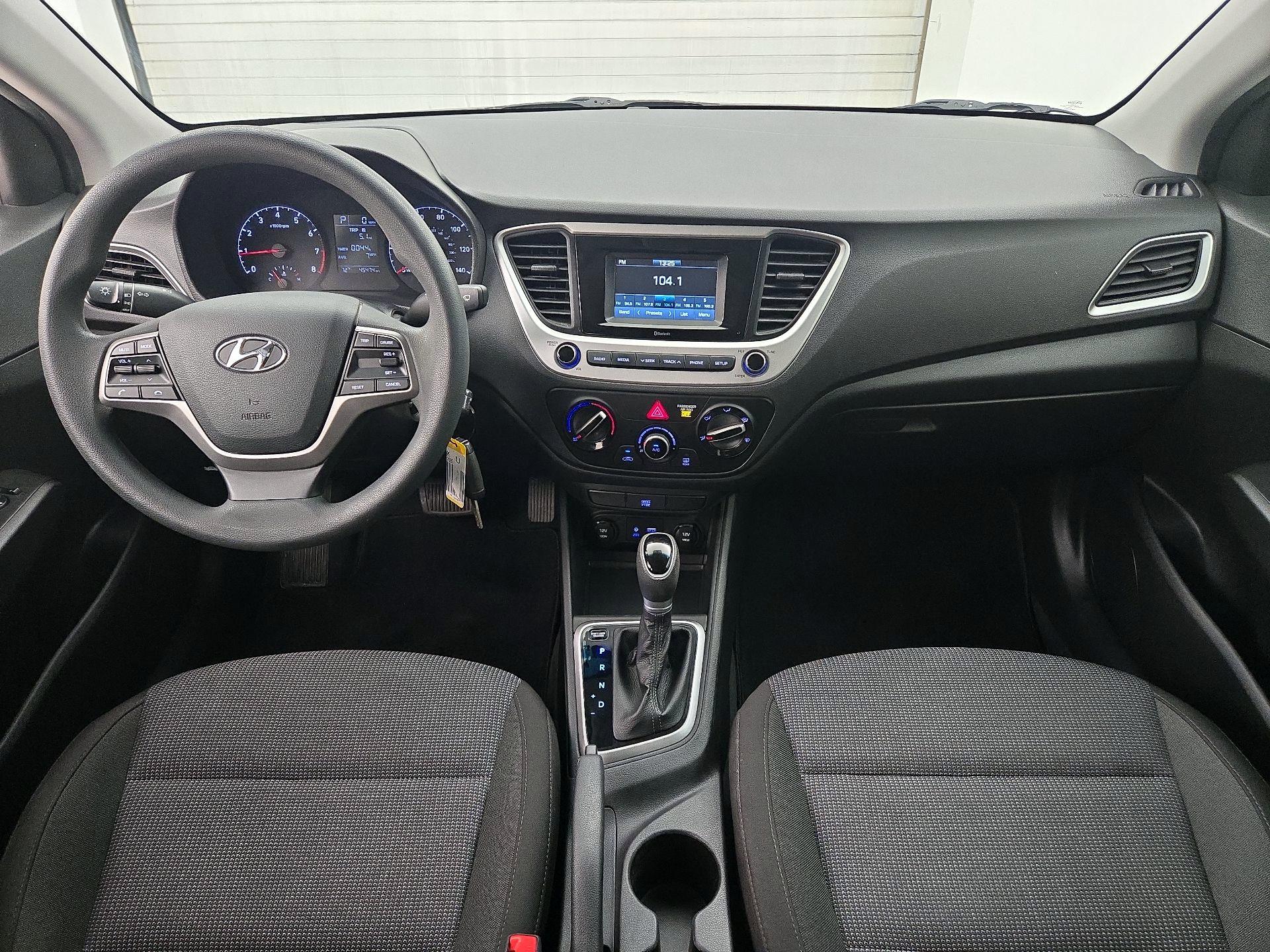 Thumbnail: 2022 Hyundai Accent - 9