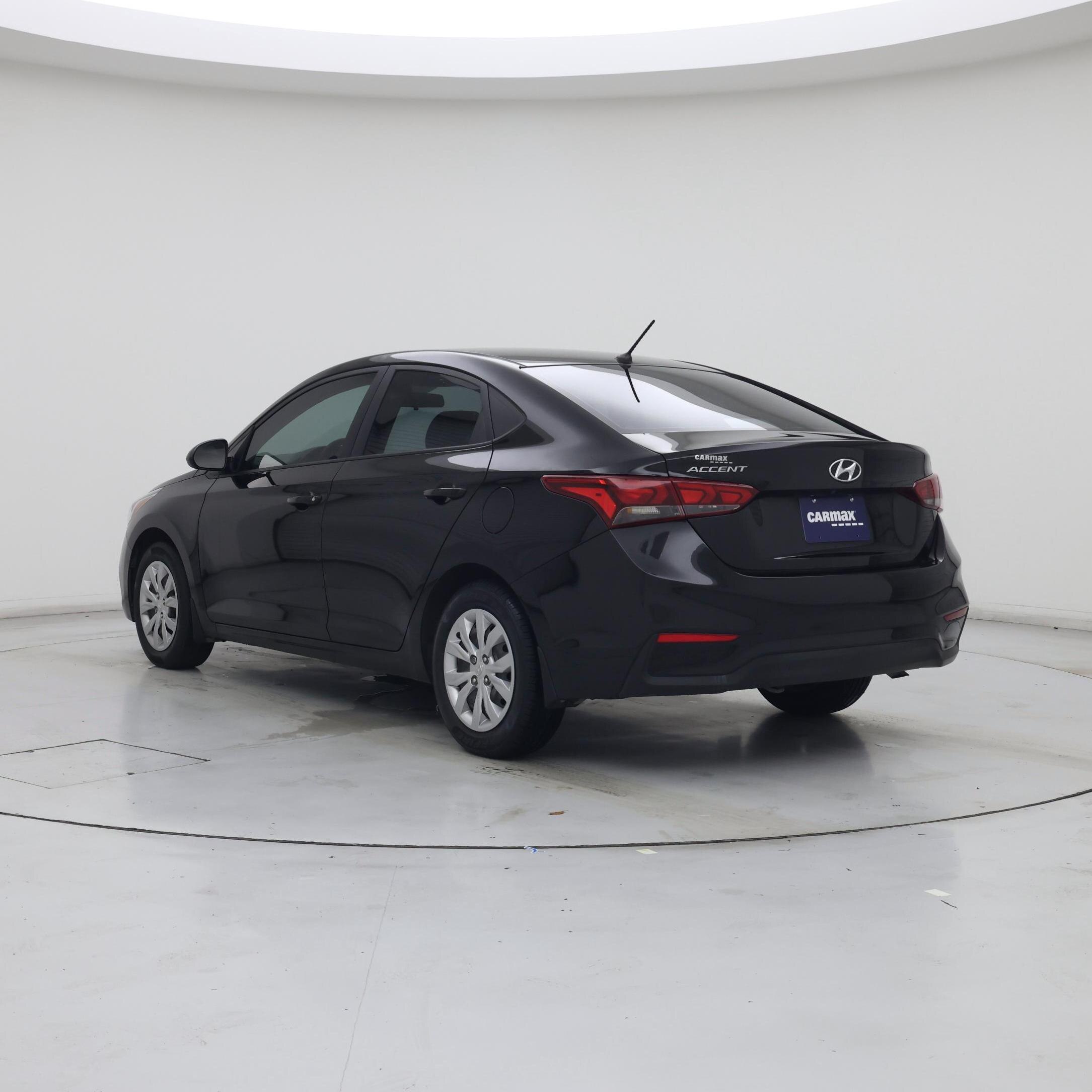 Thumbnail: 2022 Hyundai Accent - 2
