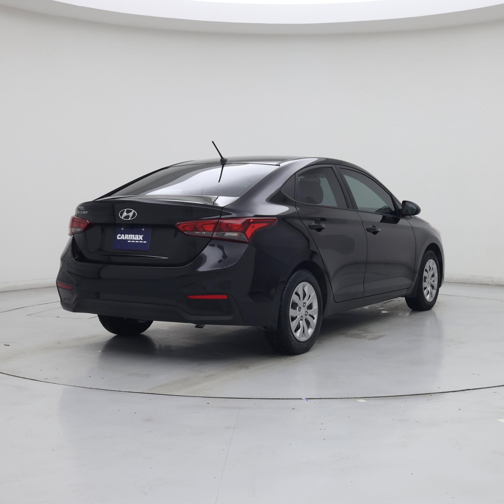 Thumbnail: 2022 Hyundai Accent - 8