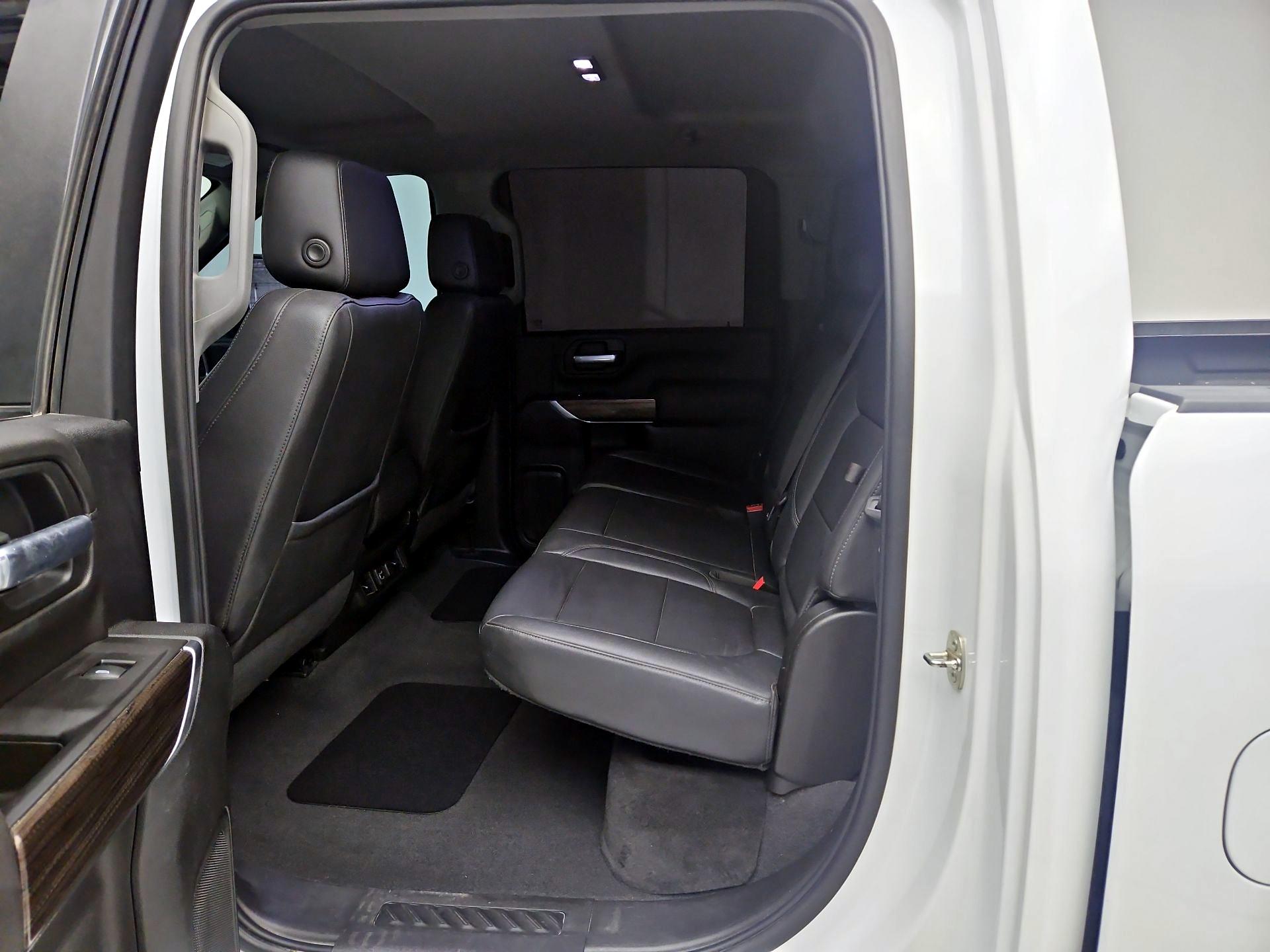Thumbnail: 2021 Chevrolet Silverado 2500 - 19