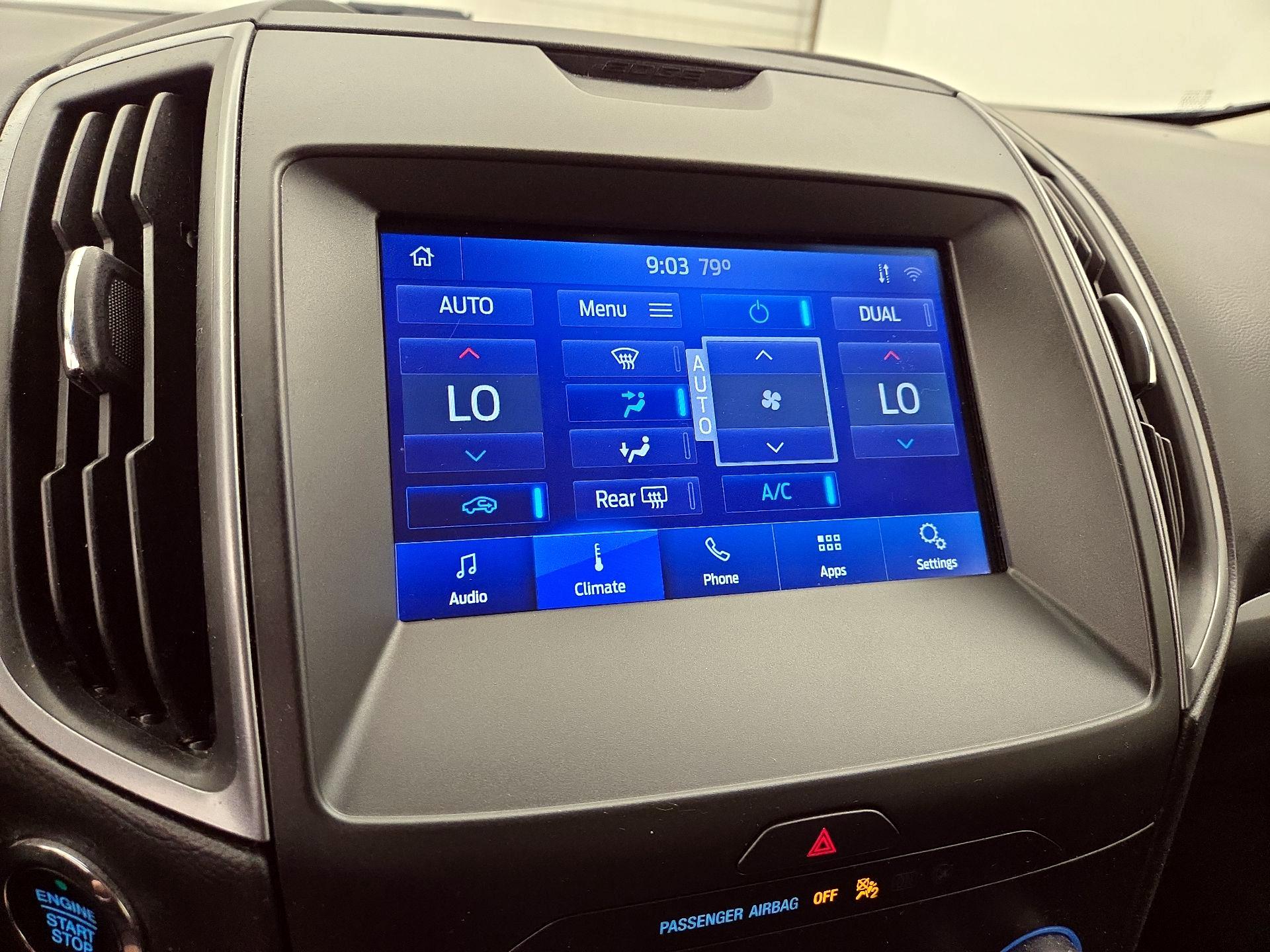 Thumbnail: 2020 Ford Edge - 16