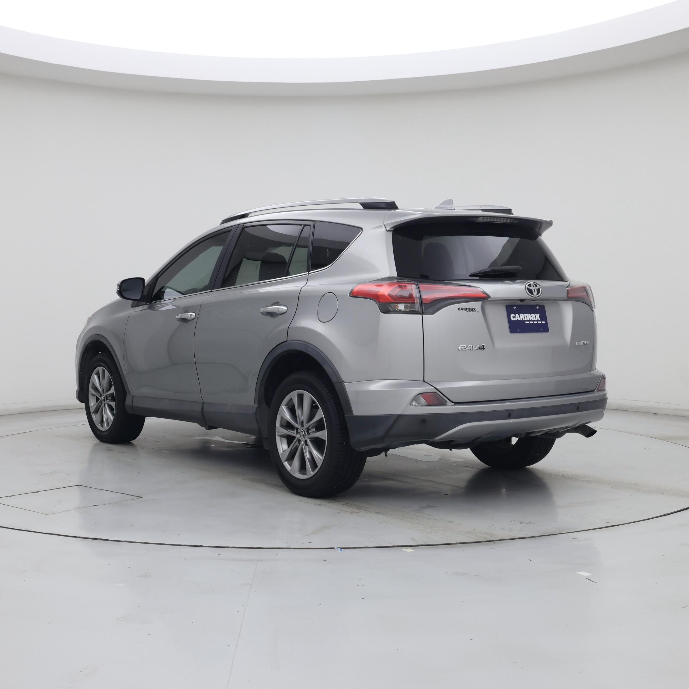 Thumbnail: 2017 Toyota RAV4 - 2