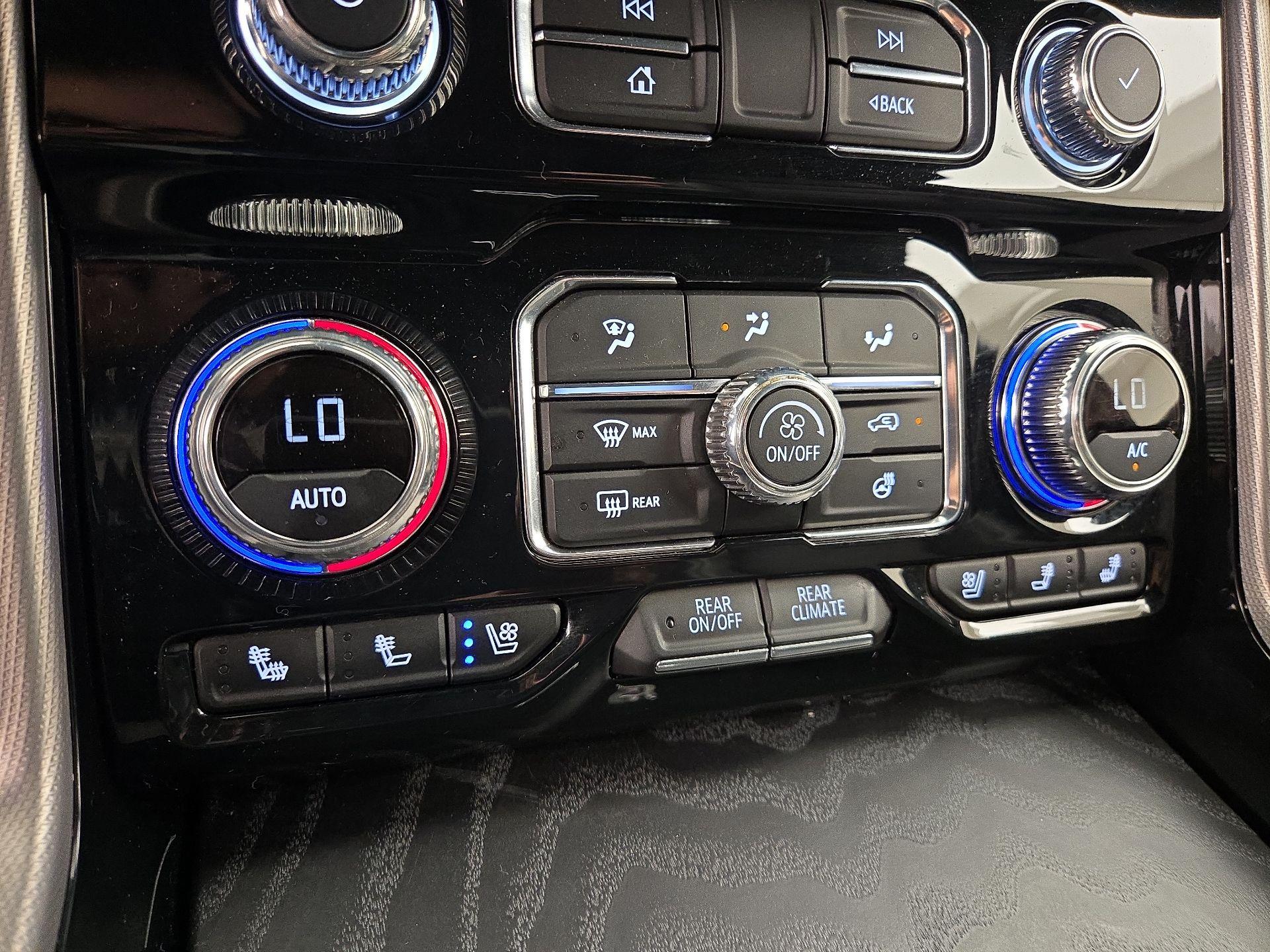 Thumbnail: 2024 GMC Yukon - 17