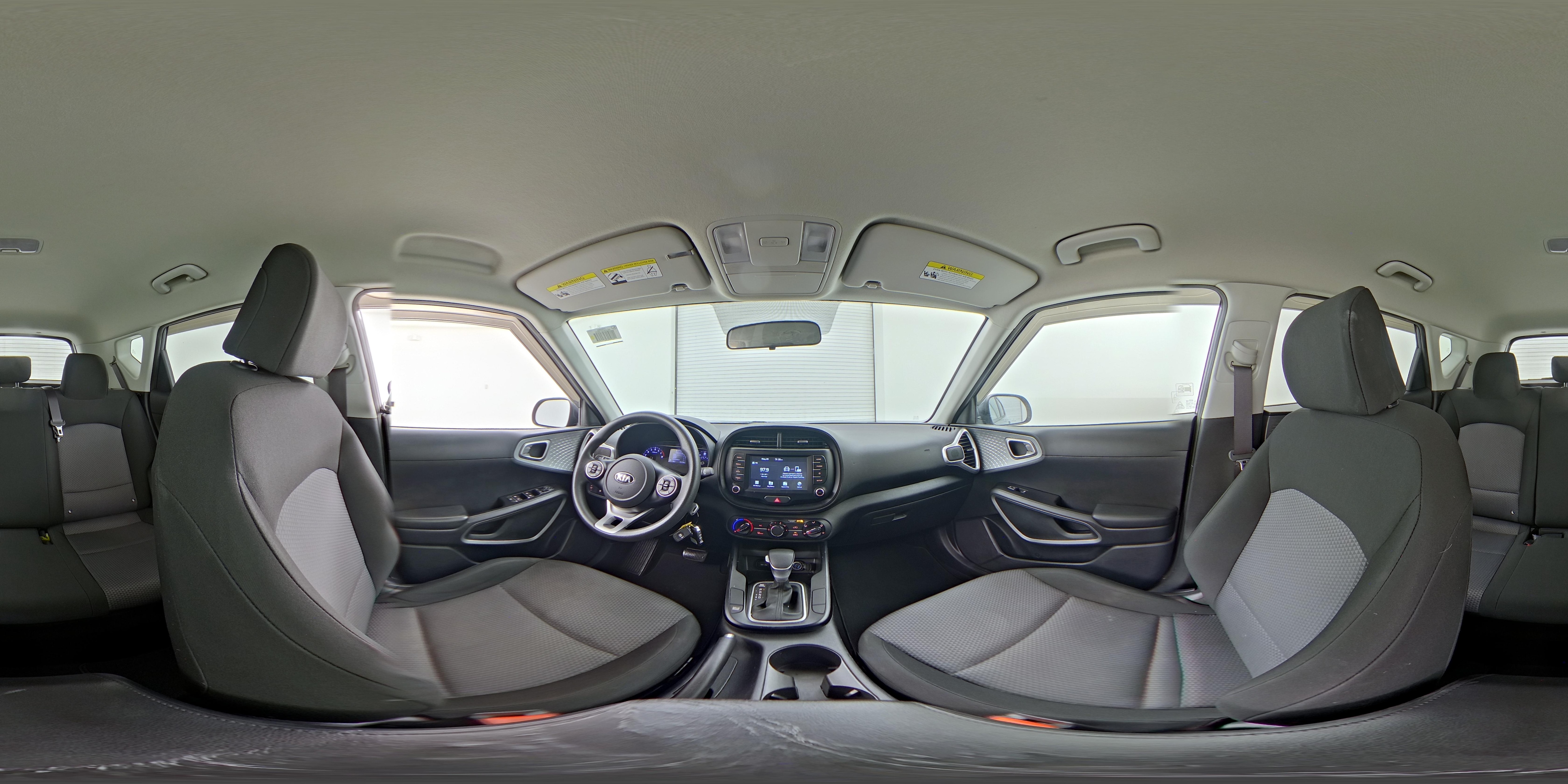 2021 Kia Soul LX - Photo 24