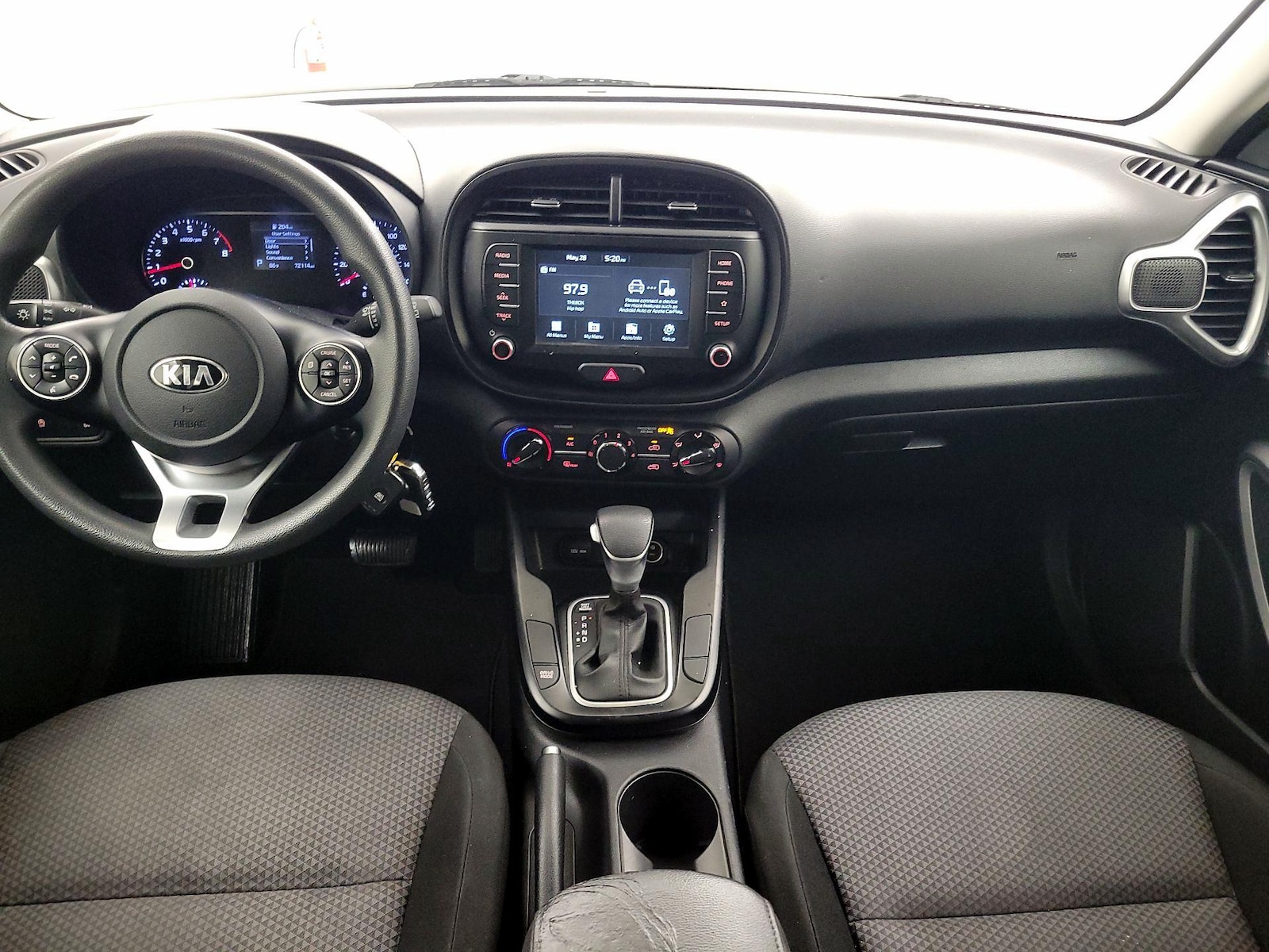 2021 Kia Soul LX - Photo 10