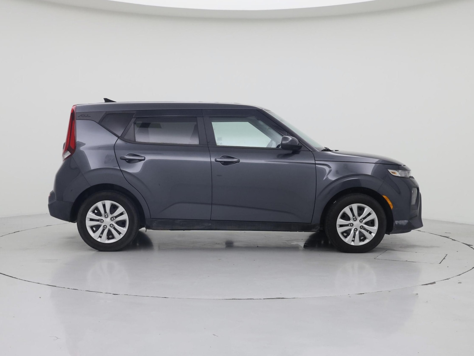 2021 Kia Soul LX - Photo 8
