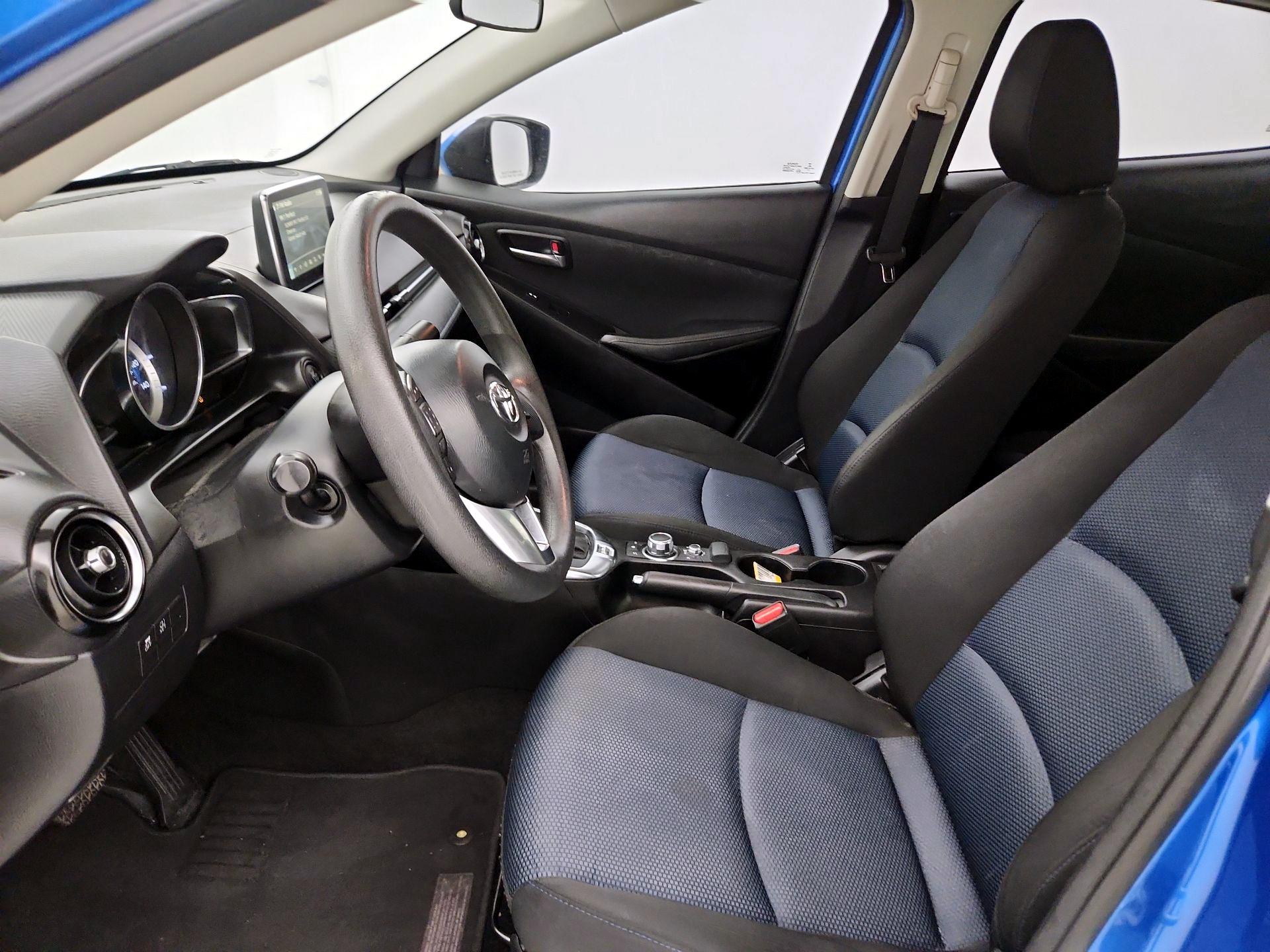 Thumbnail: 2018 Toyota Yaris iA - 11