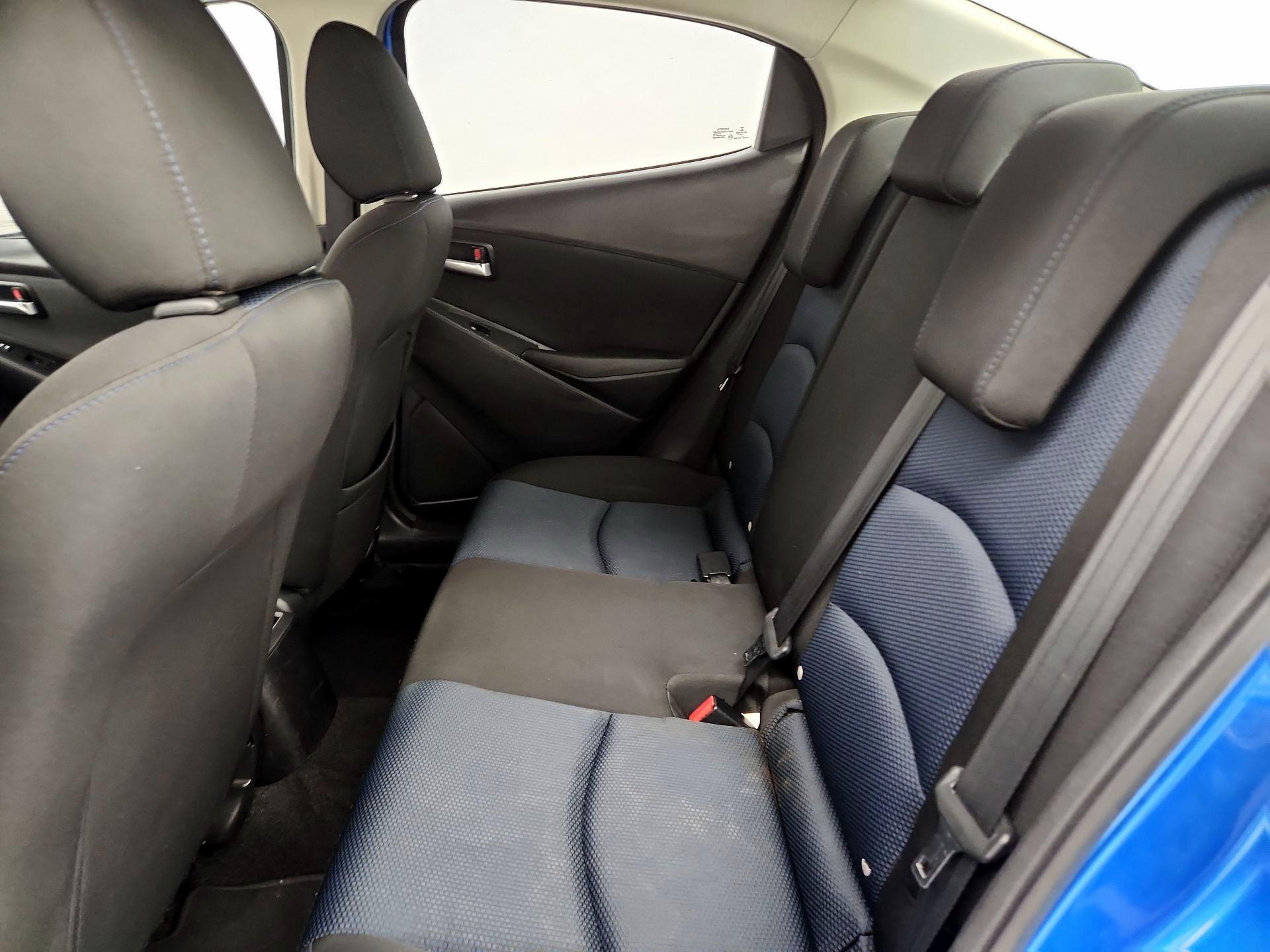 Thumbnail: 2018 Toyota Yaris iA - 19